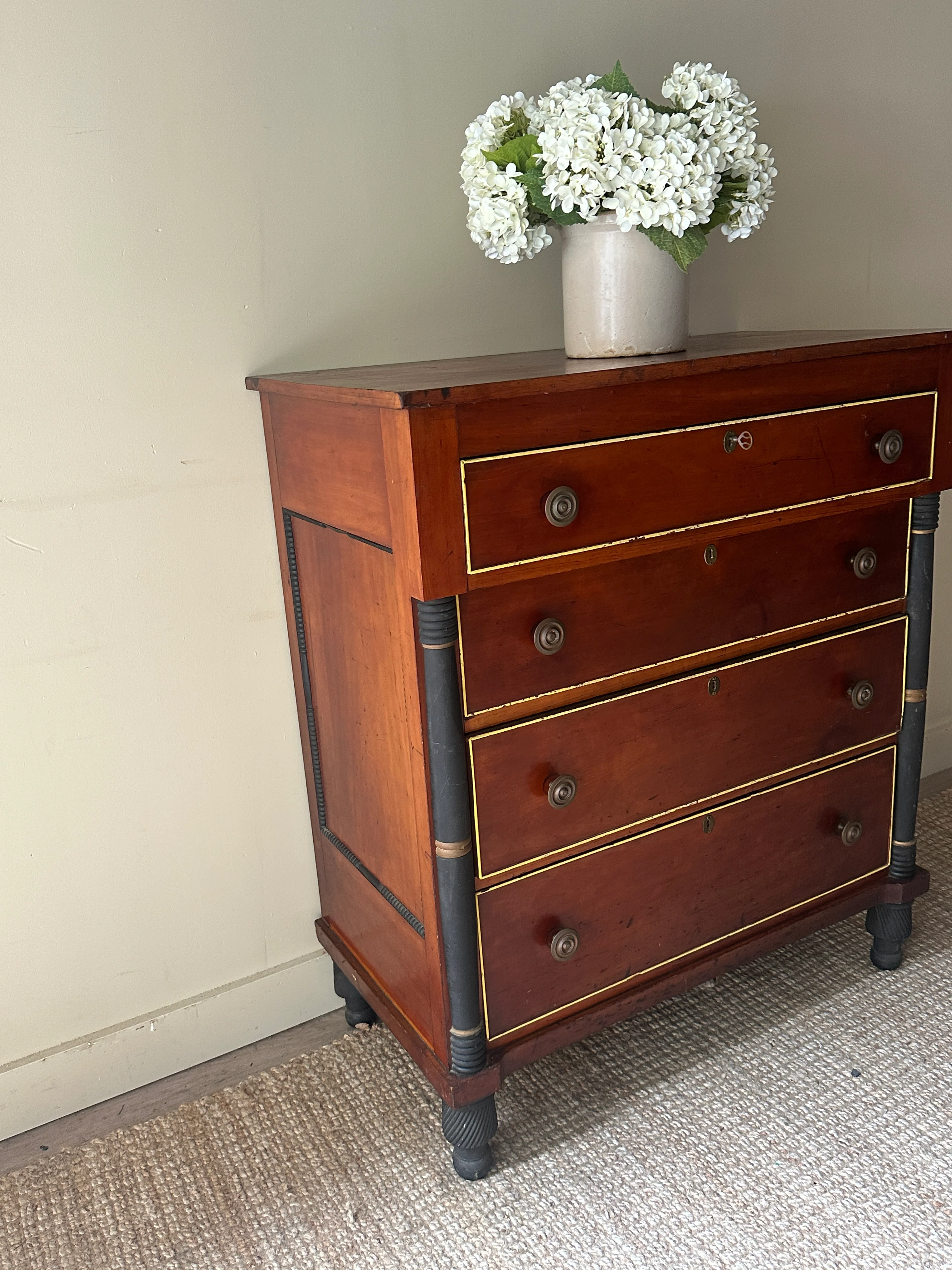 Pine Empire dresser - Image 2