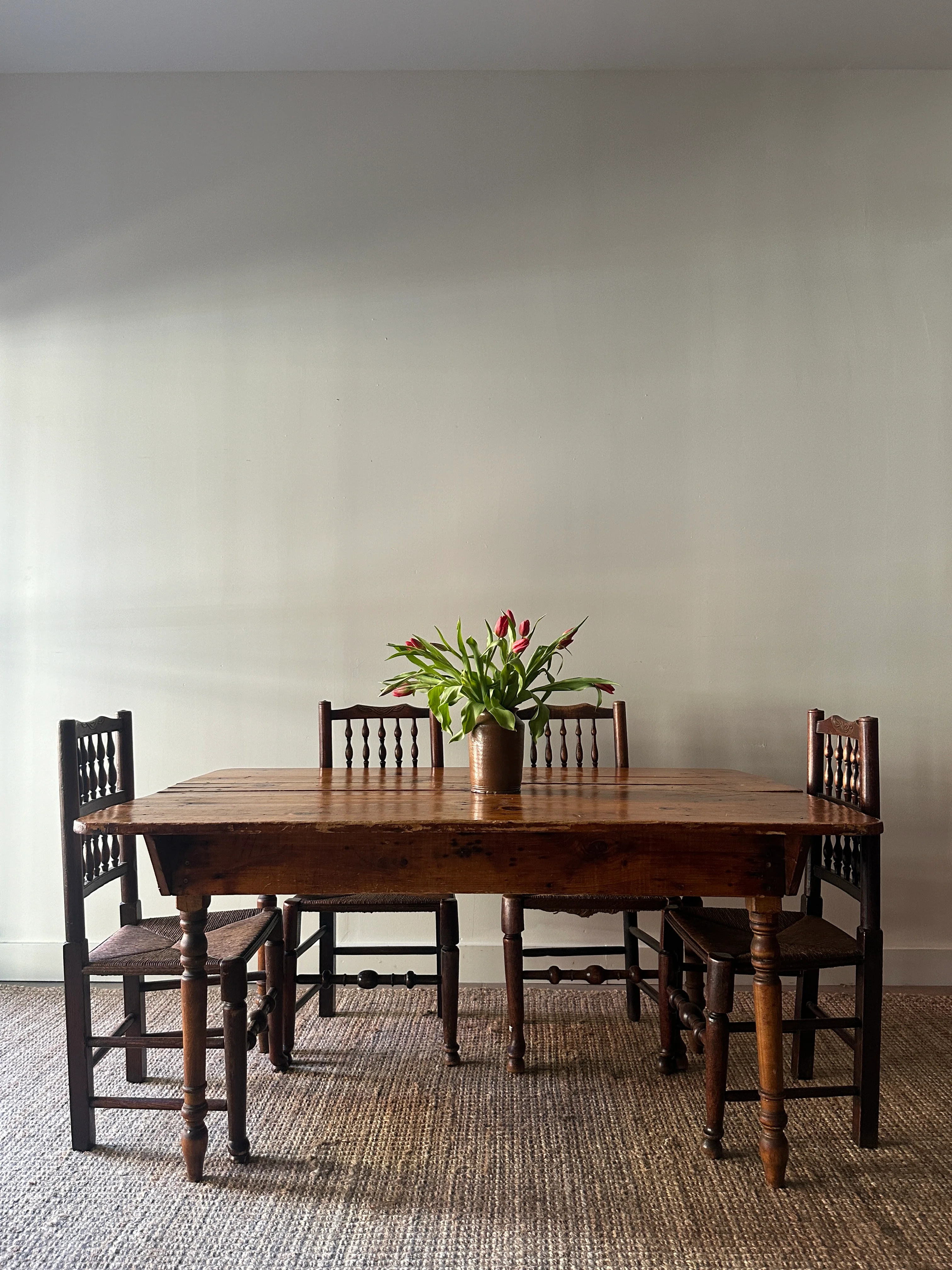Pine harvest table - Image 5