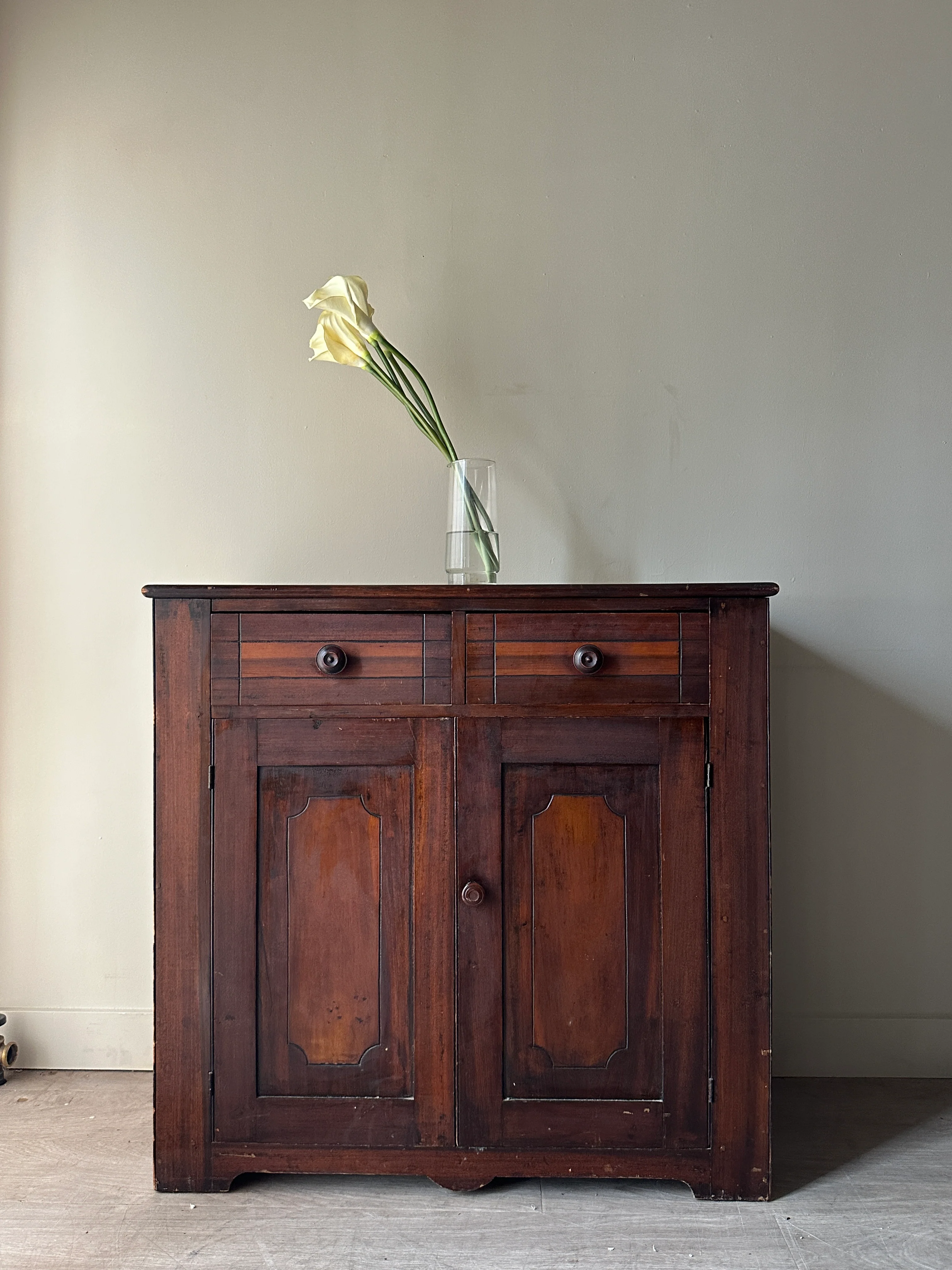 Pine jelly cupboard