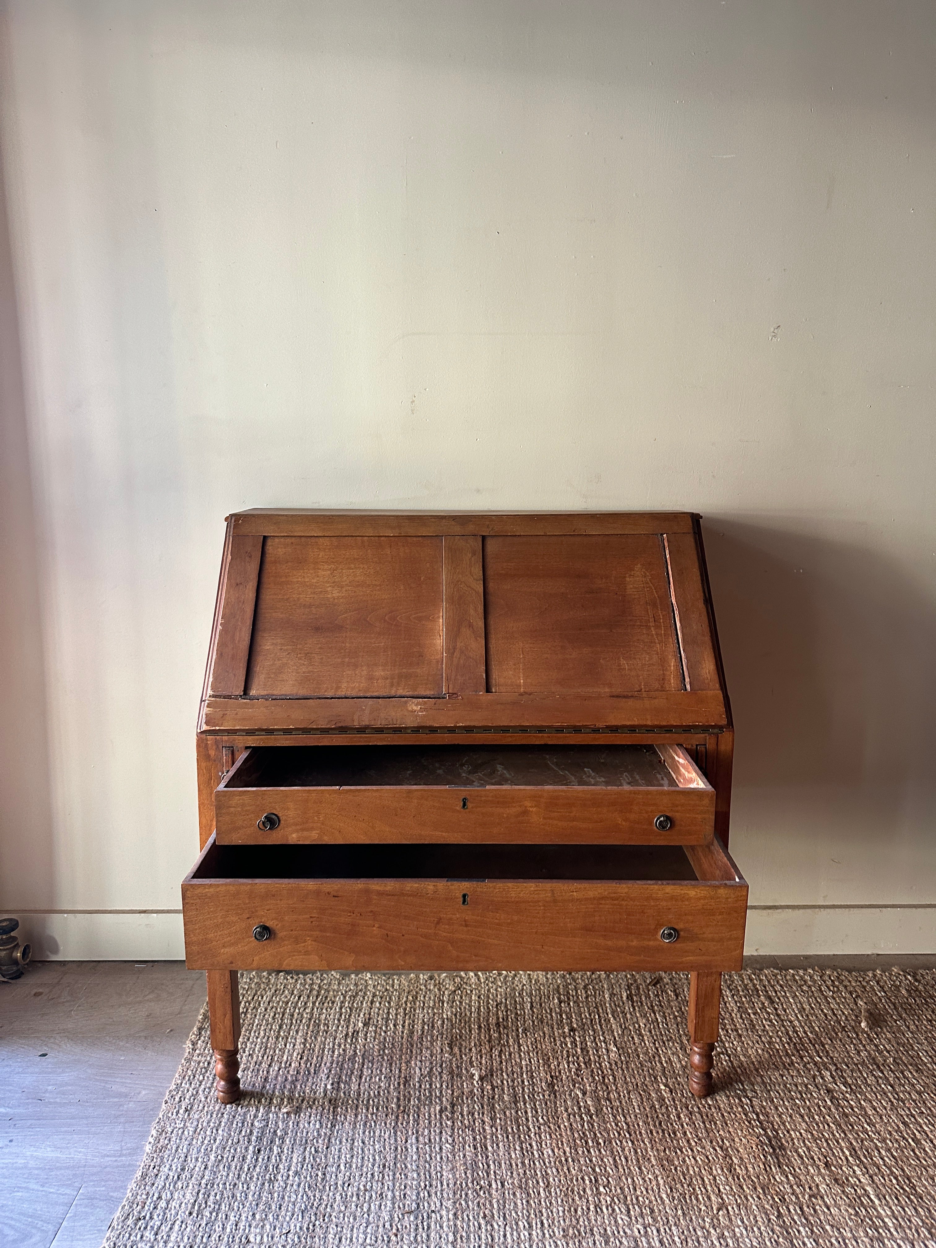 Pine secretary desk - Image 6