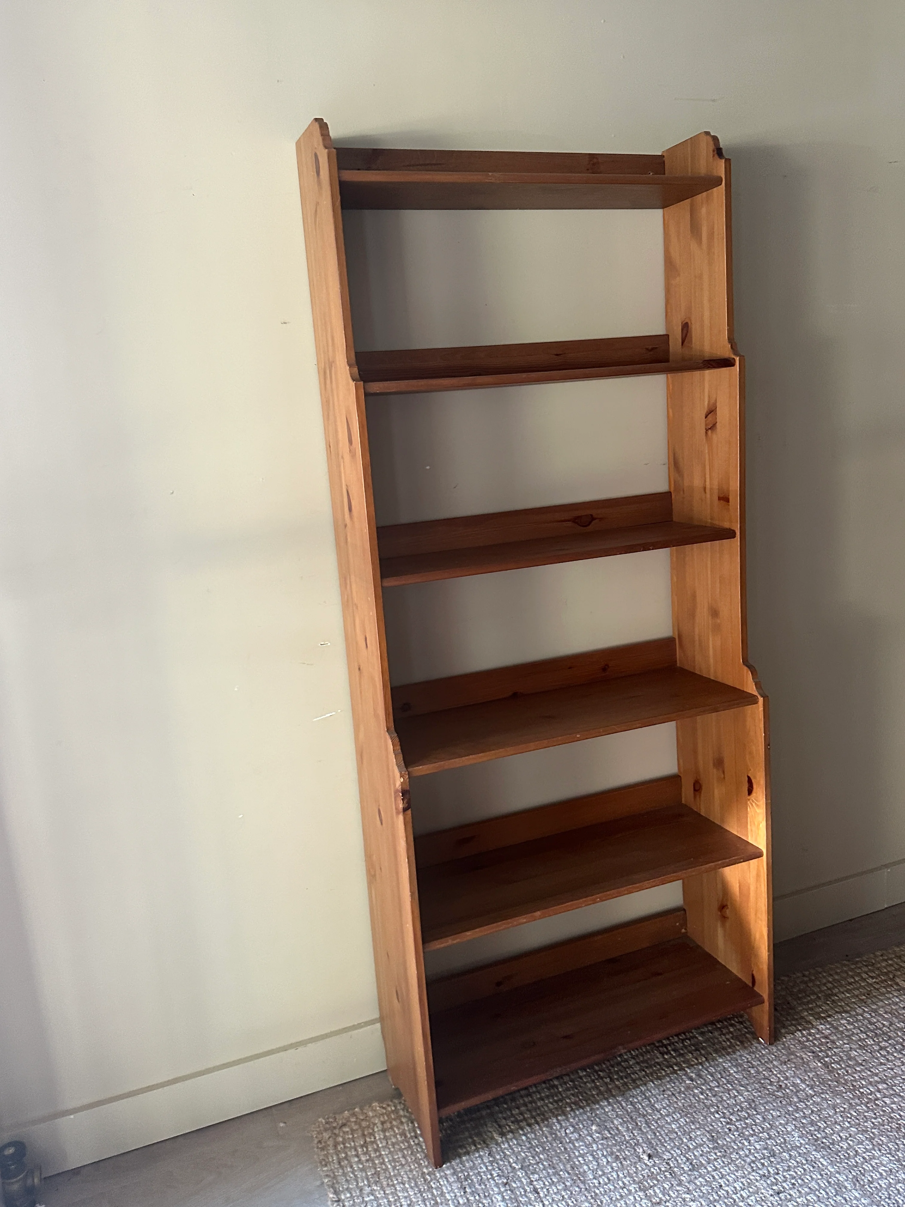 Pine shelf - Image 2