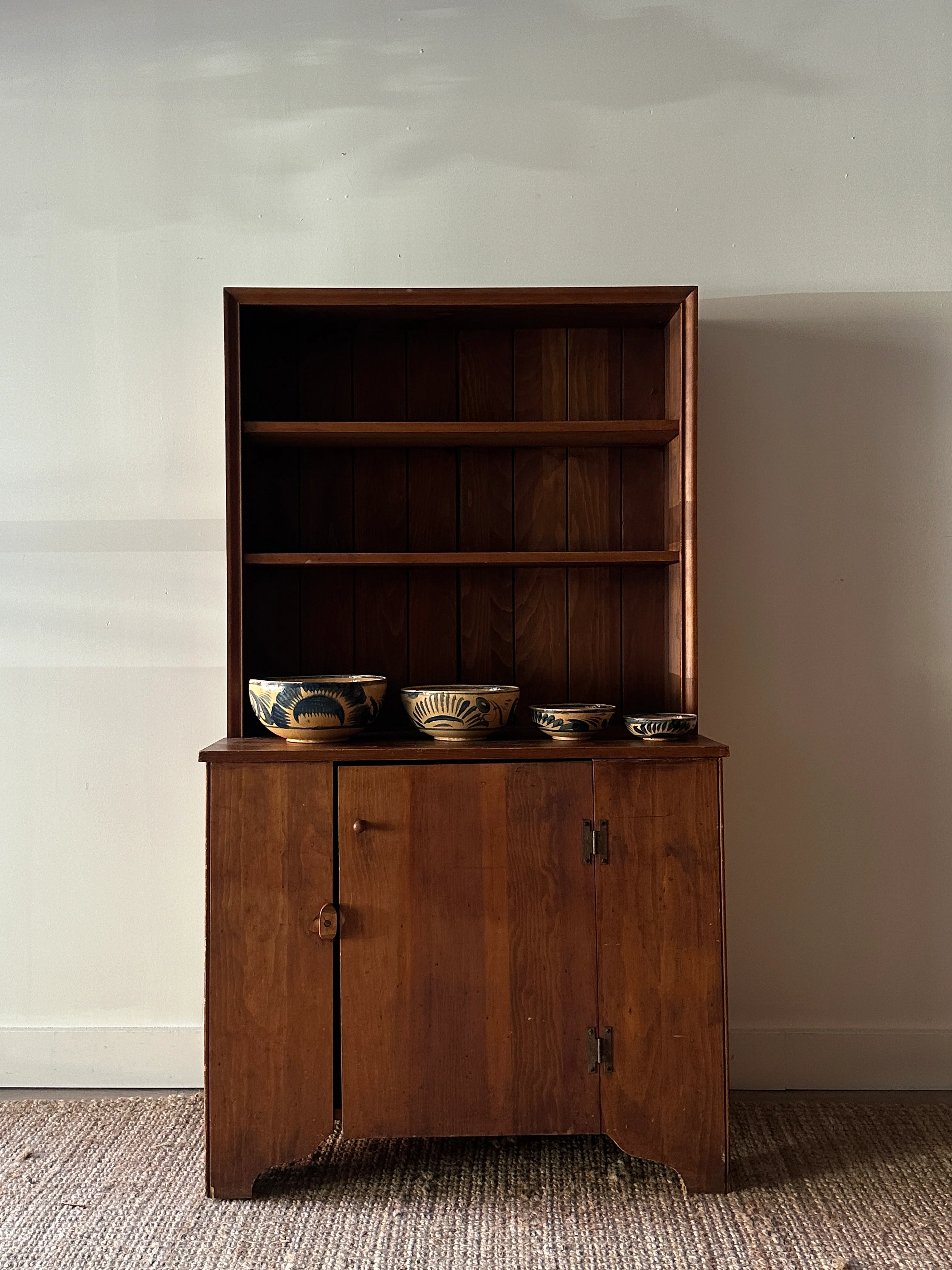 Pine stepback cupboard - Image 2
