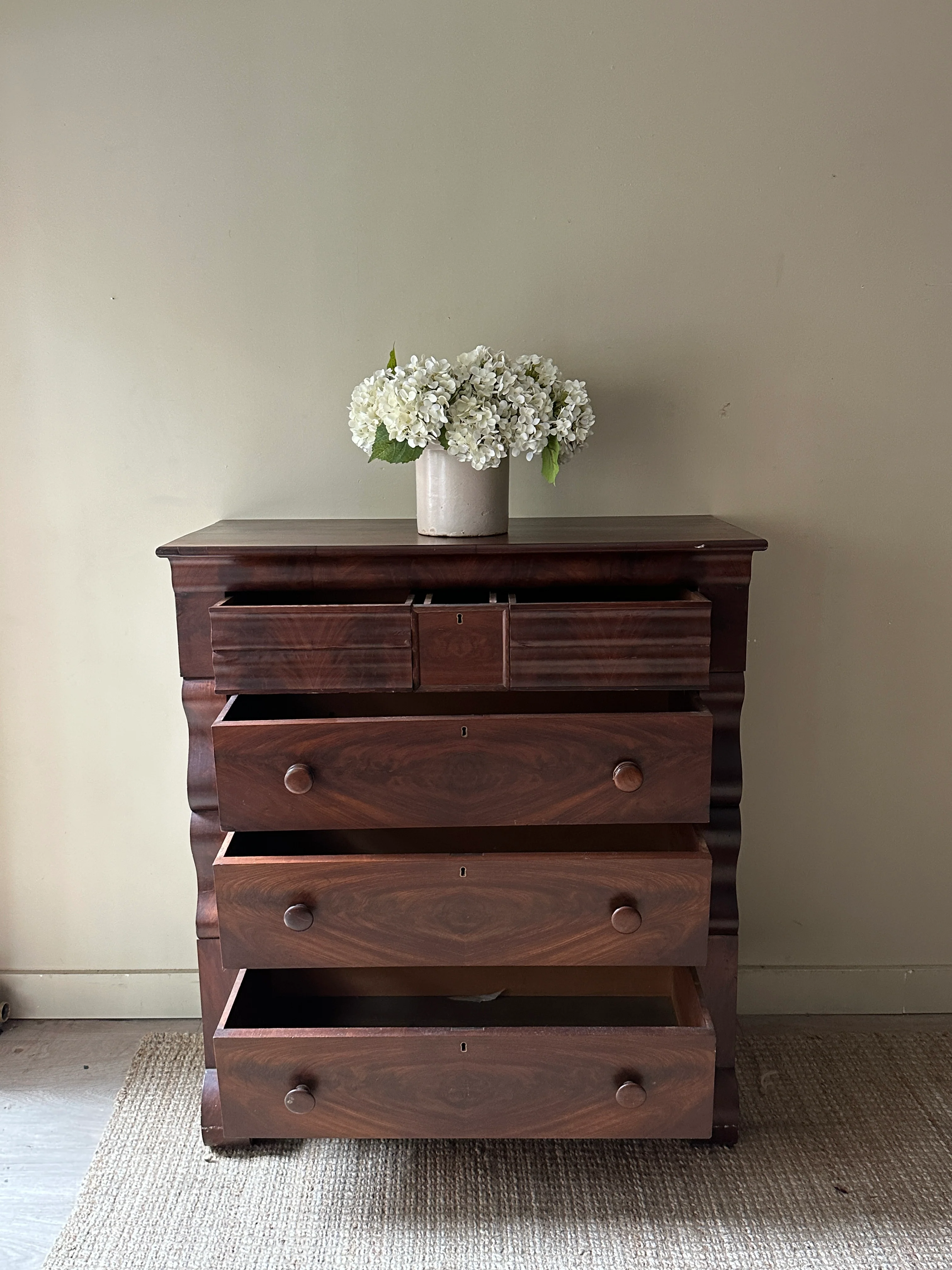Pine tallboy - Image 4