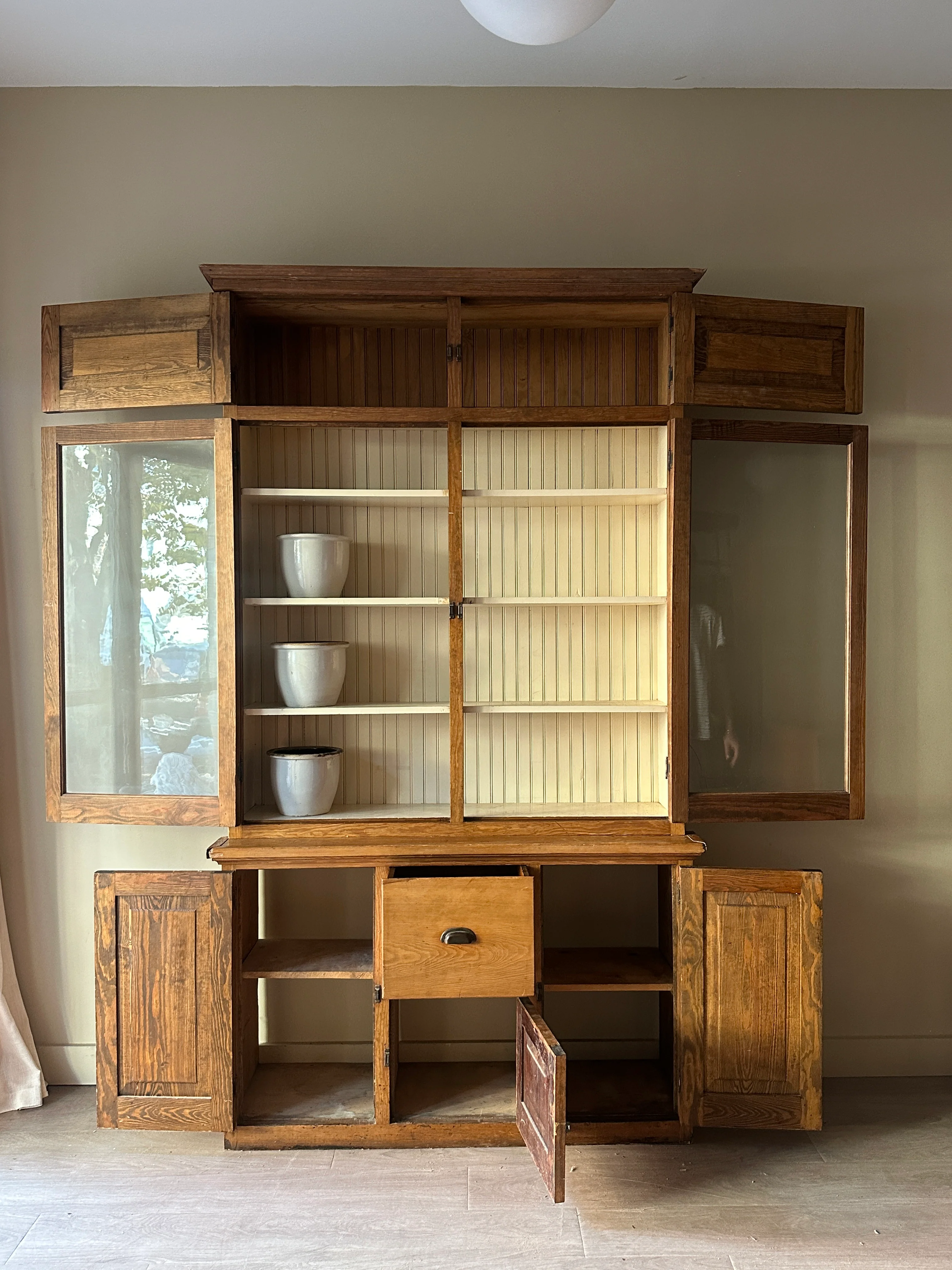 Pine two piece hutch - Image 4