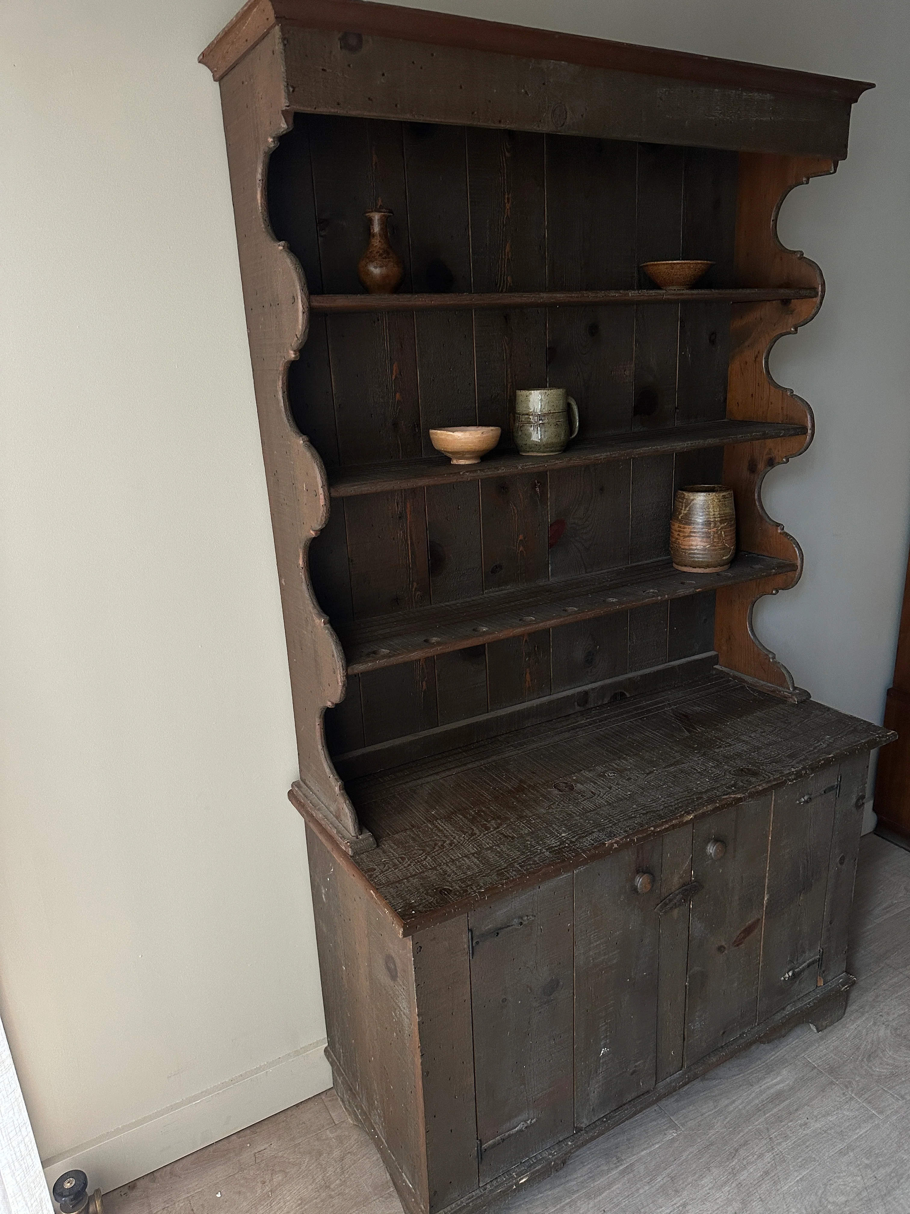 Pine two piece hutch - Image 2