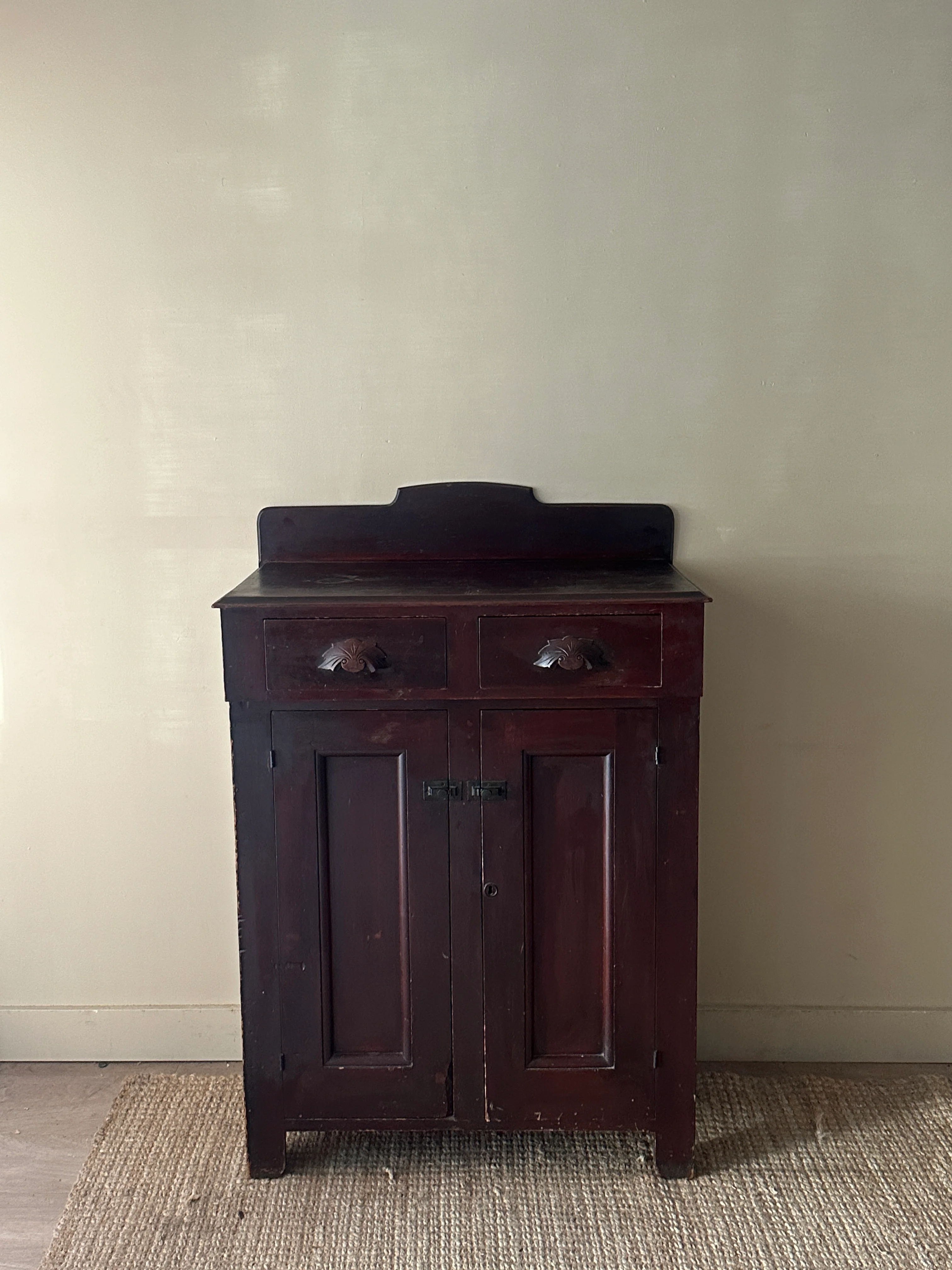 Pine Victorian cupboard - Image 2