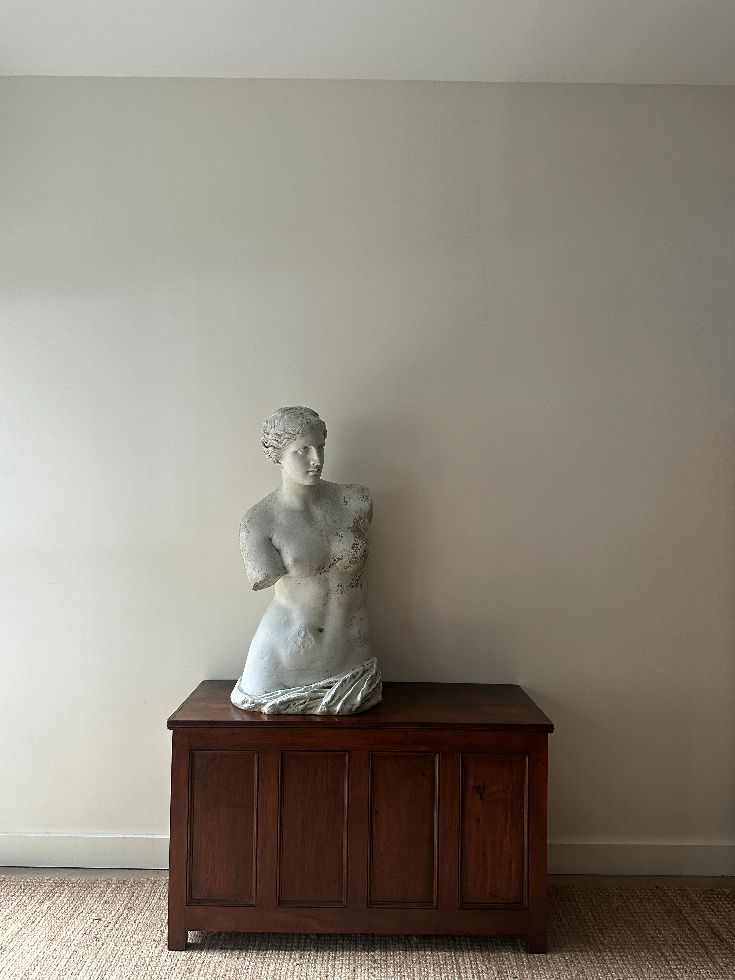 Plaster bust - Image 2