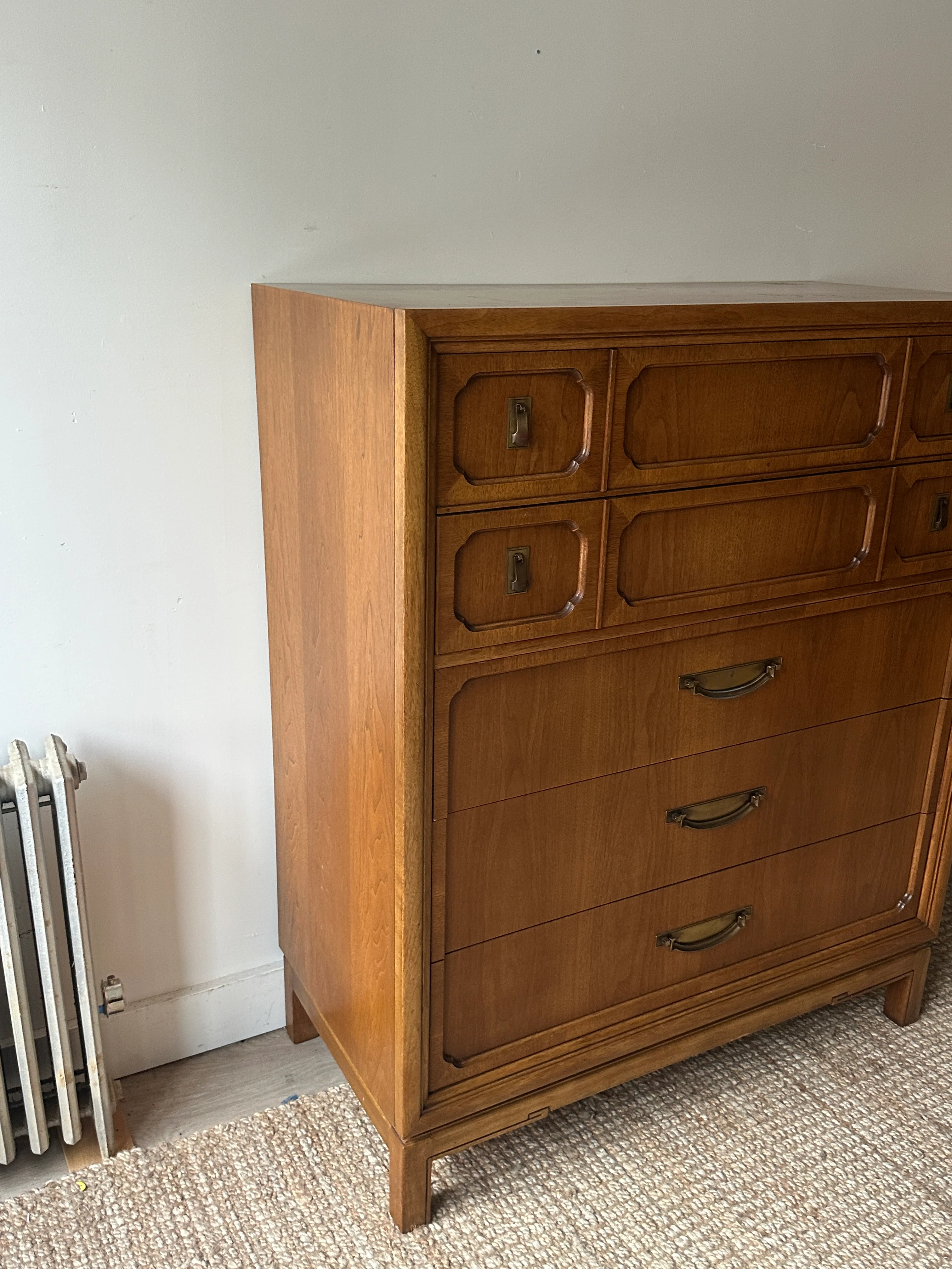 Red Lion walnut dresser - Image 3