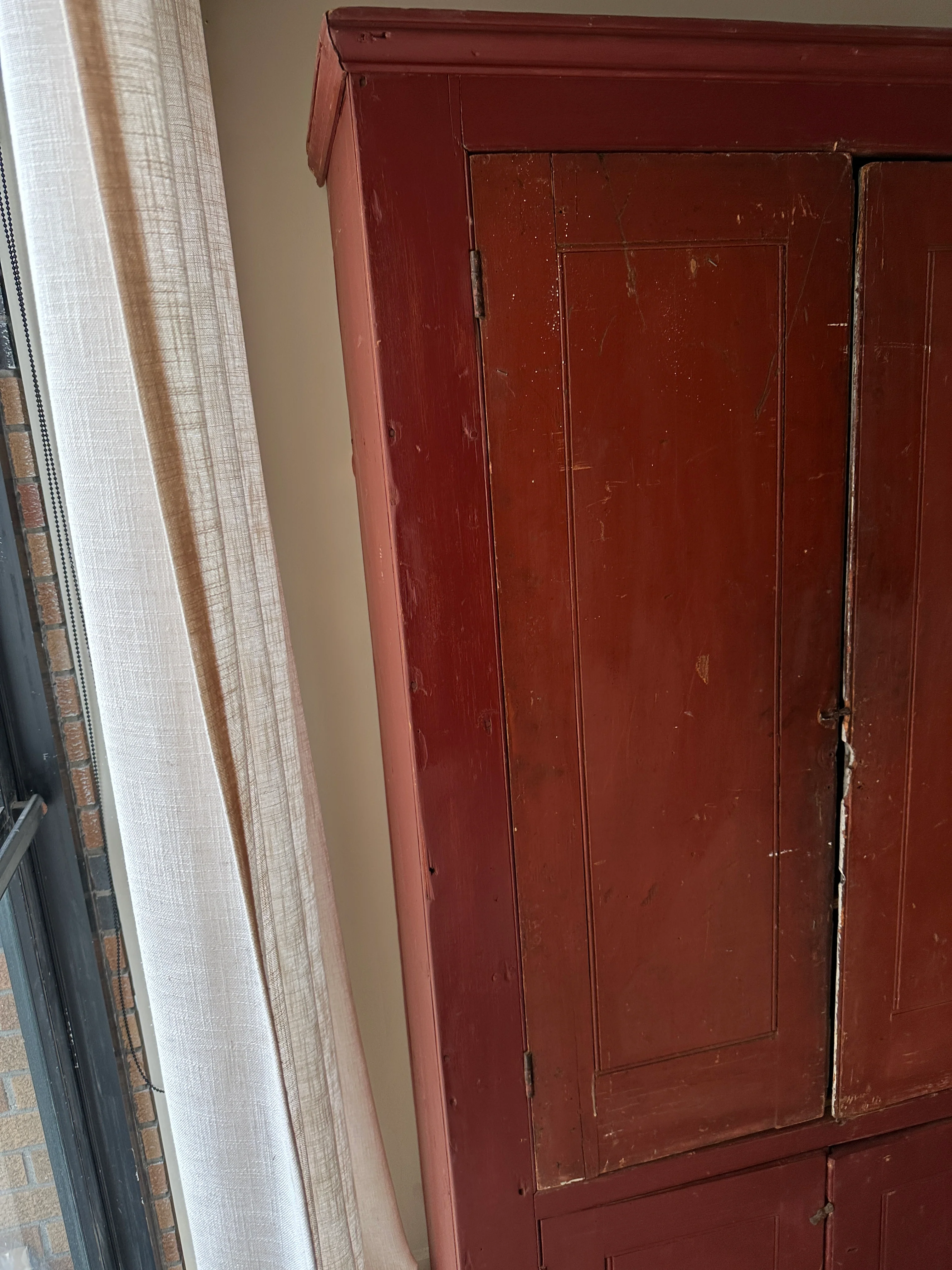 Red painted farmhouse cupboard - Image 3