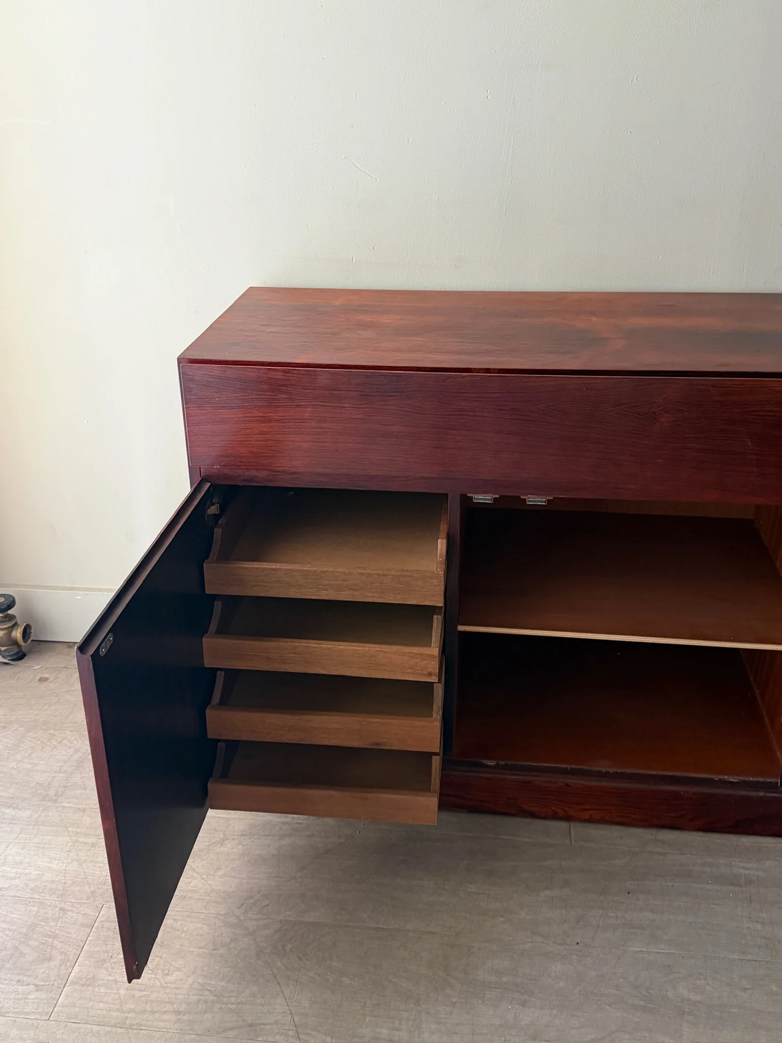 Rosewood server - Image 5