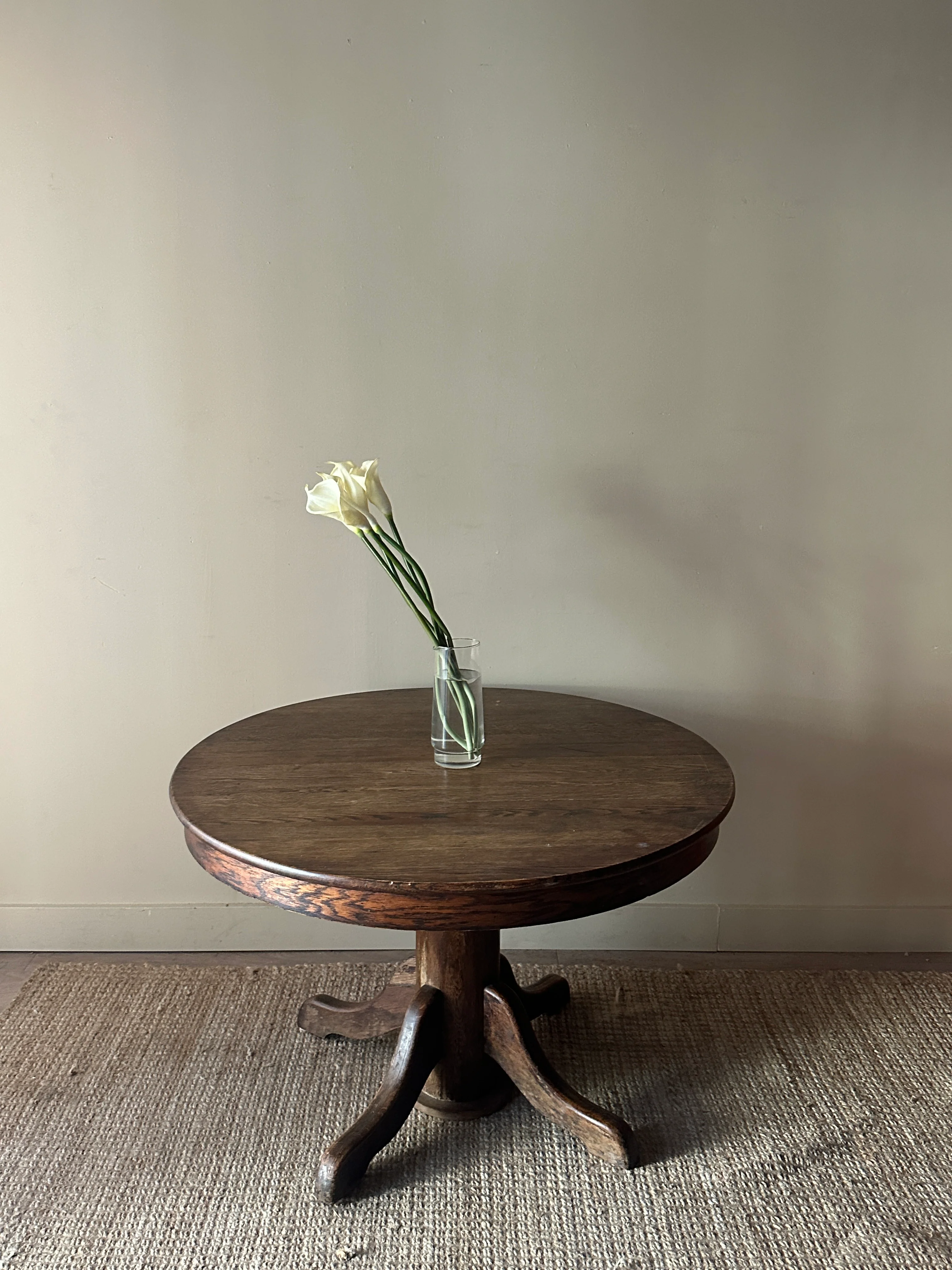 Round pine dining table - Image 2