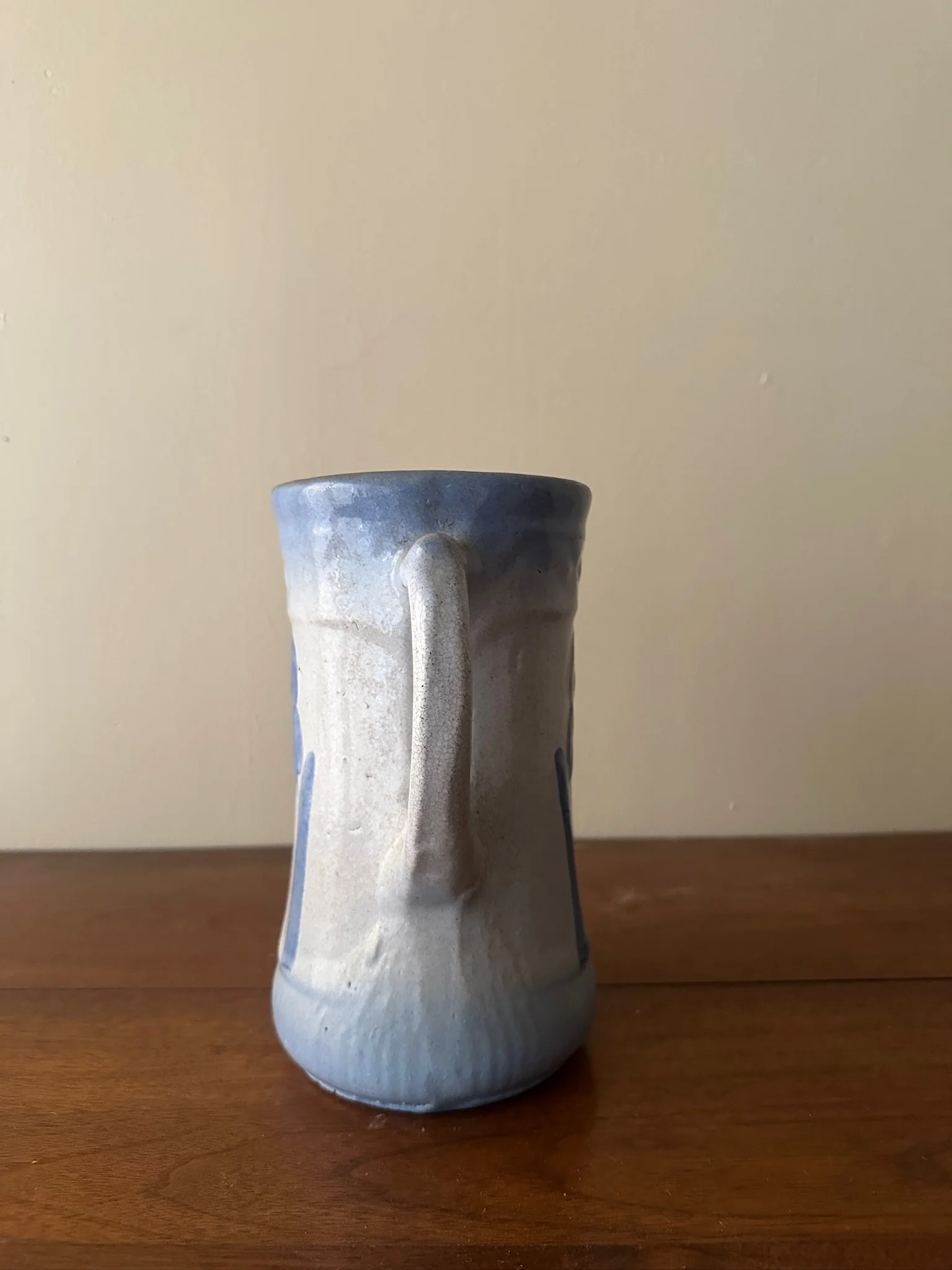Salt glazed stoneware pitcher with flower - Image 3