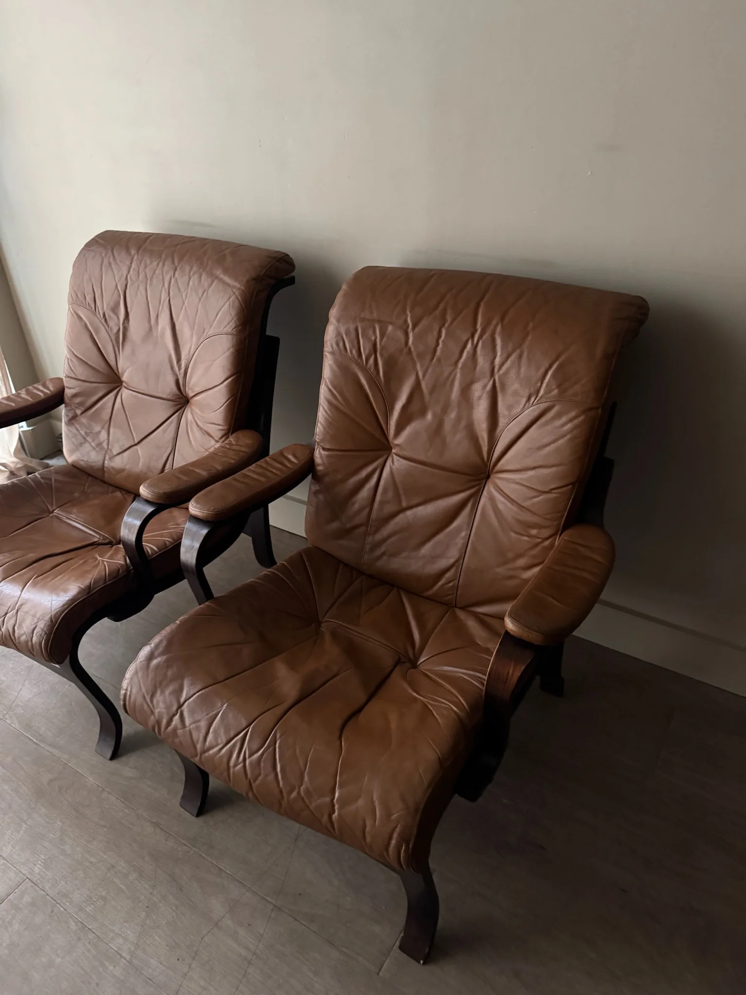 Scandinavian bentwood leather lounge chairs. Sold individually. - Image 4