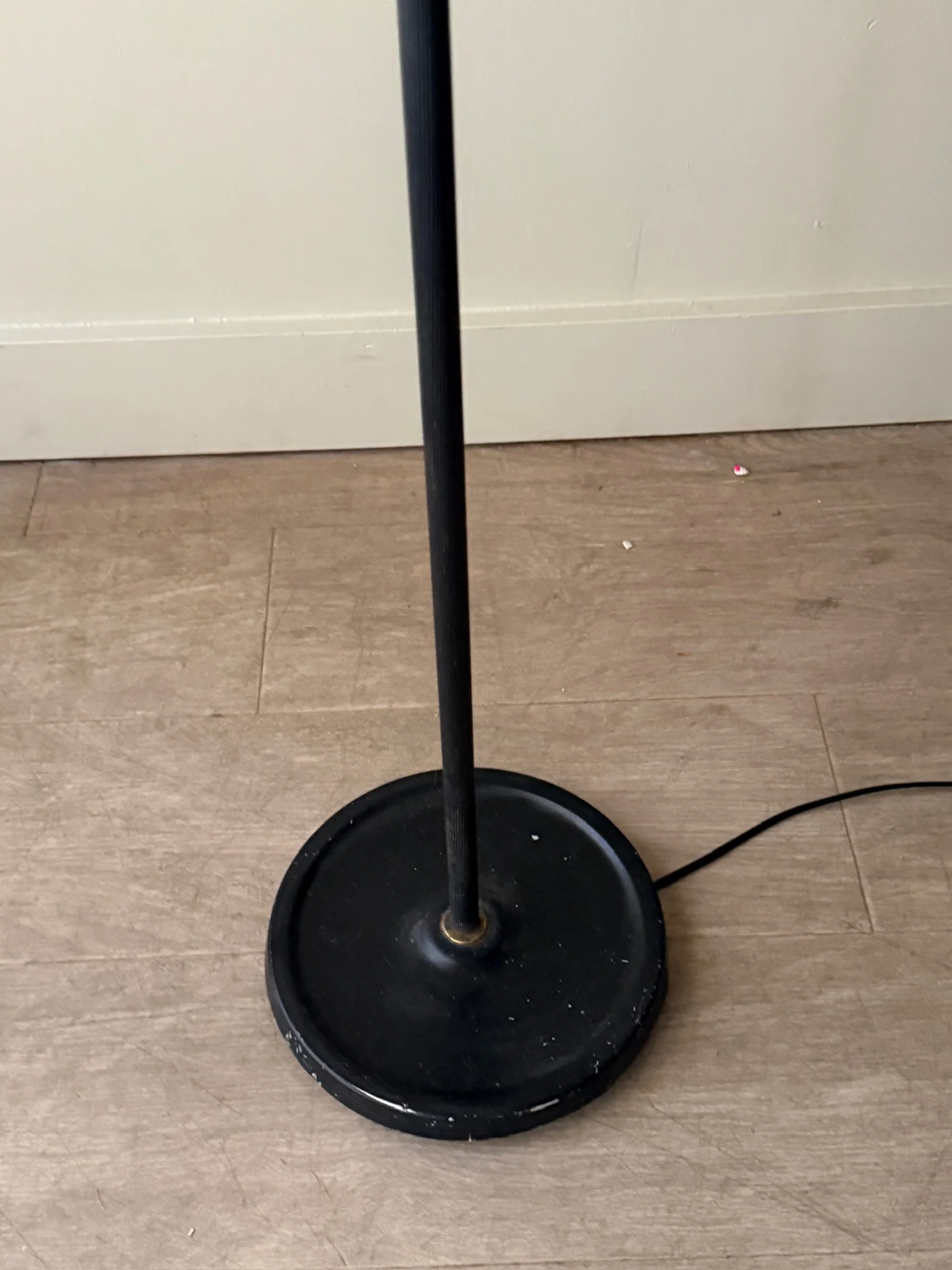Scandinavian floor lamp - Image 3