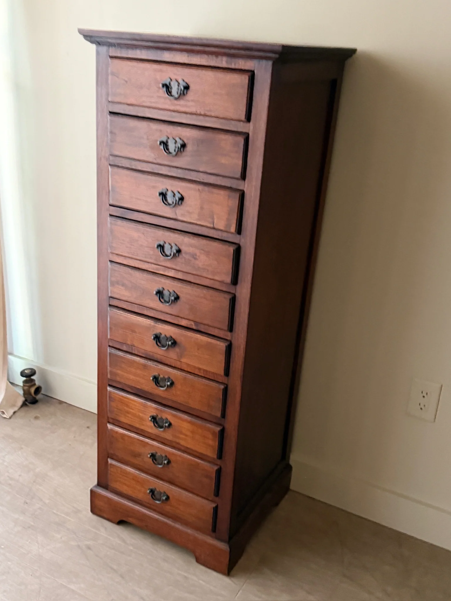Scandinavian oak lingerie chest - Image 4