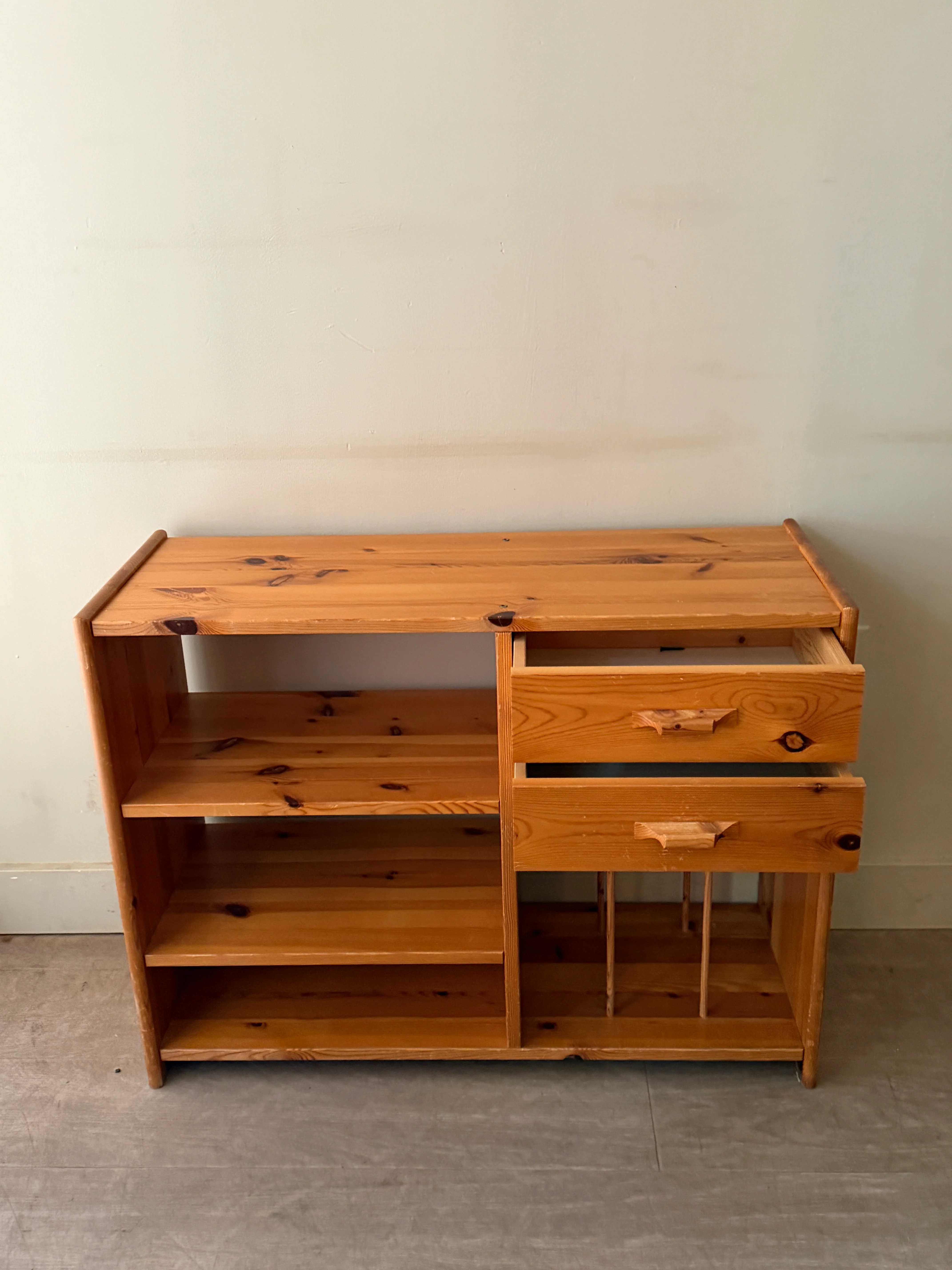 Scandinavian small pine bookcase with record storage - Image 4