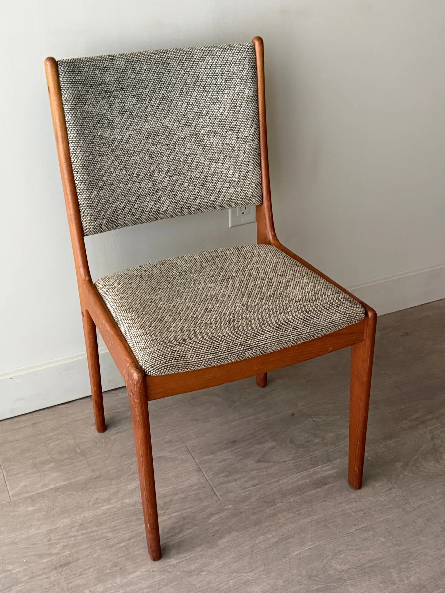 Scandinavian upholstered teak chair - Image 2
