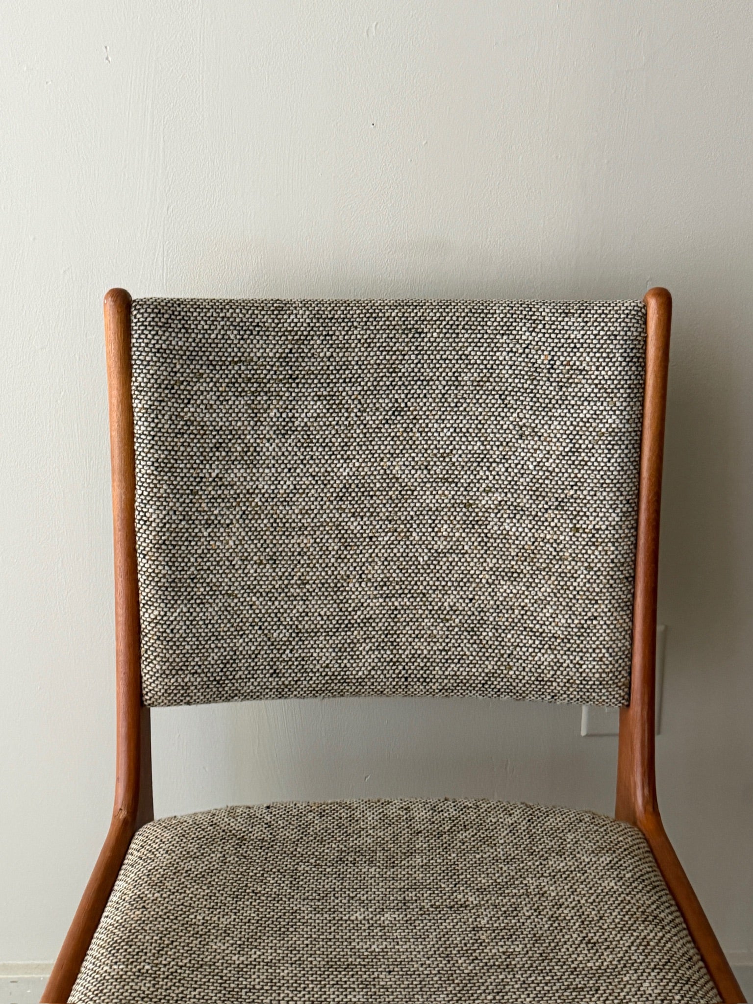 Scandinavian upholstered teak chair - Image 3