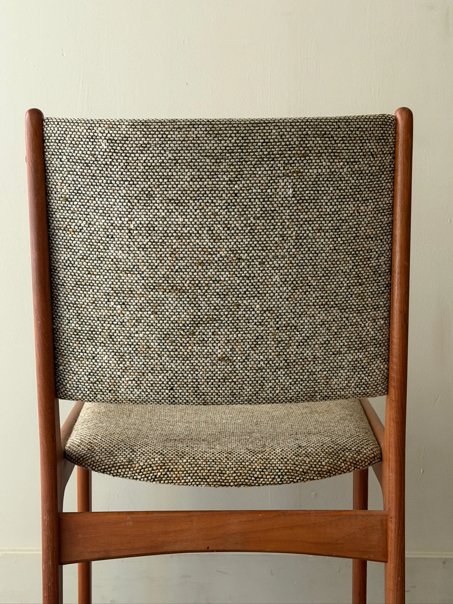 Scandinavian upholstered teak chair - Image 5
