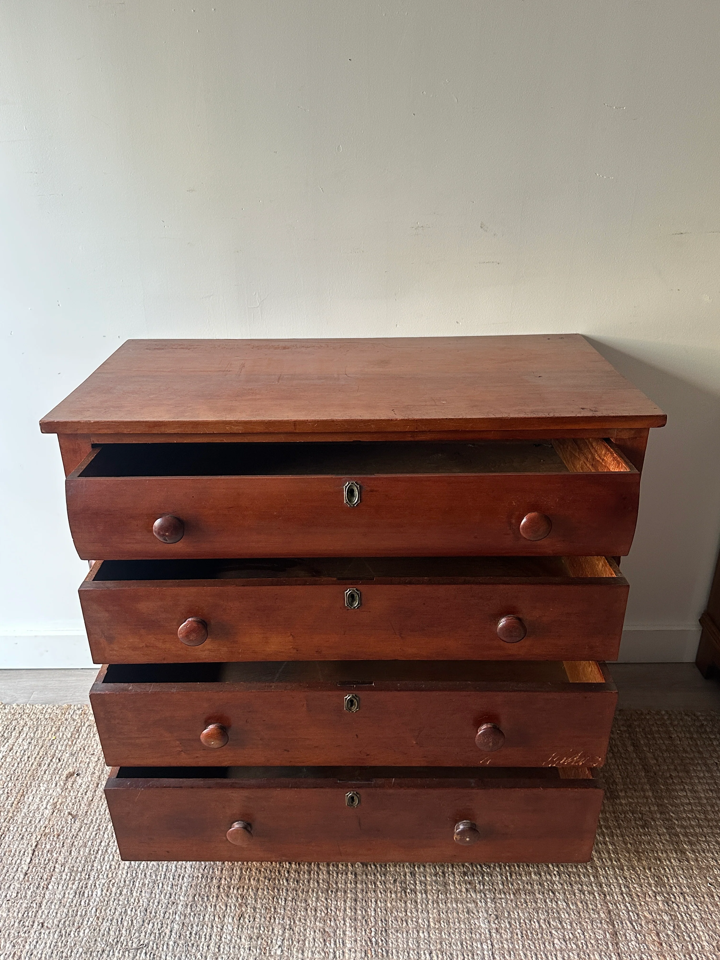 Sheraton dresser - Image 4