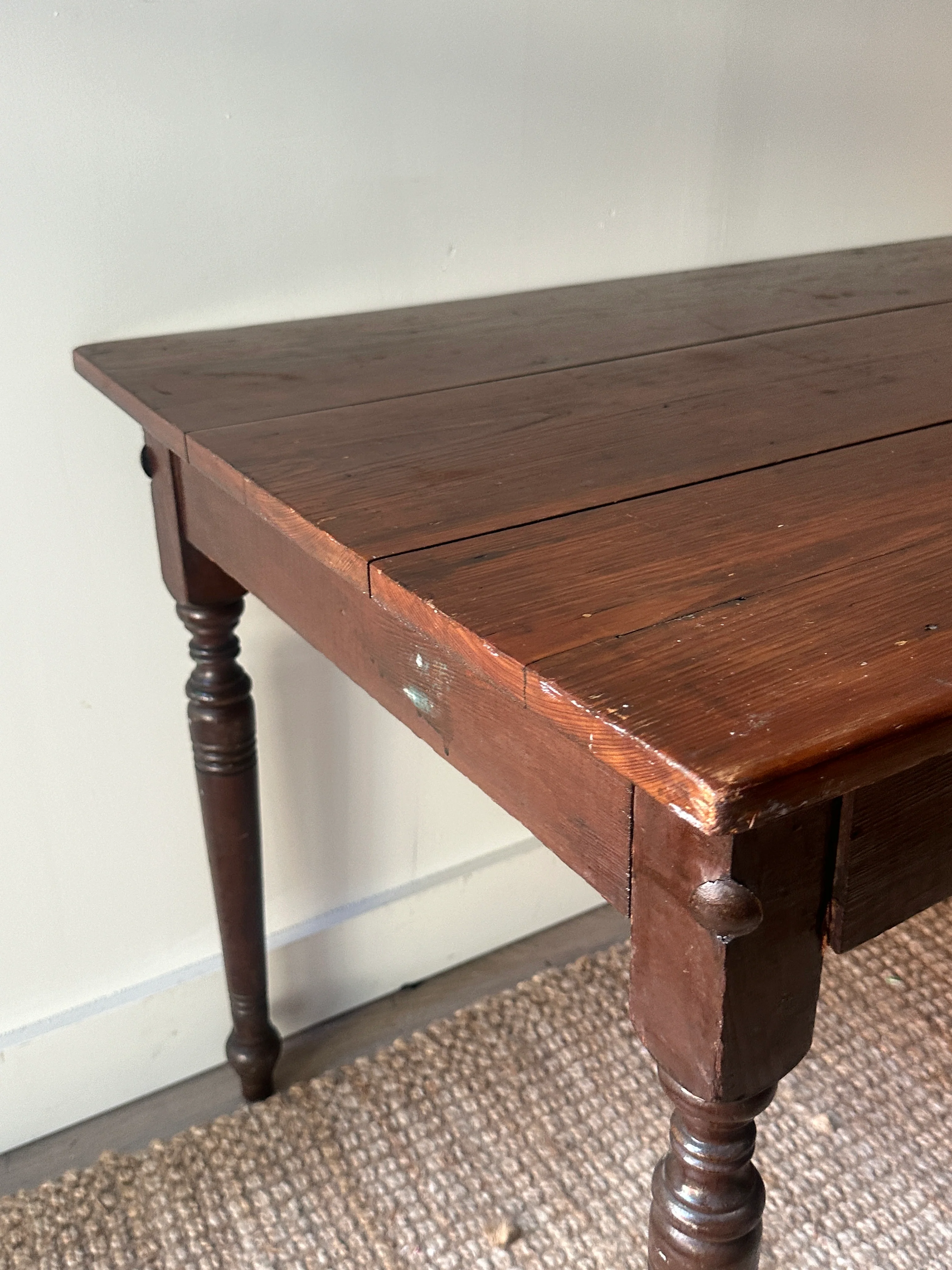 Sheraton farmhouse work table - Image 6