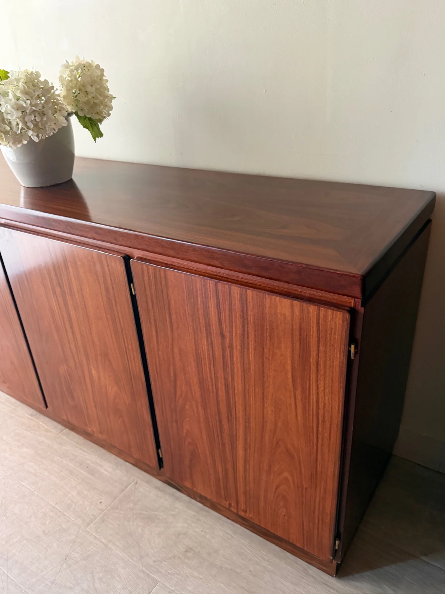 Skovby Danish rosewood credenza - Image 3