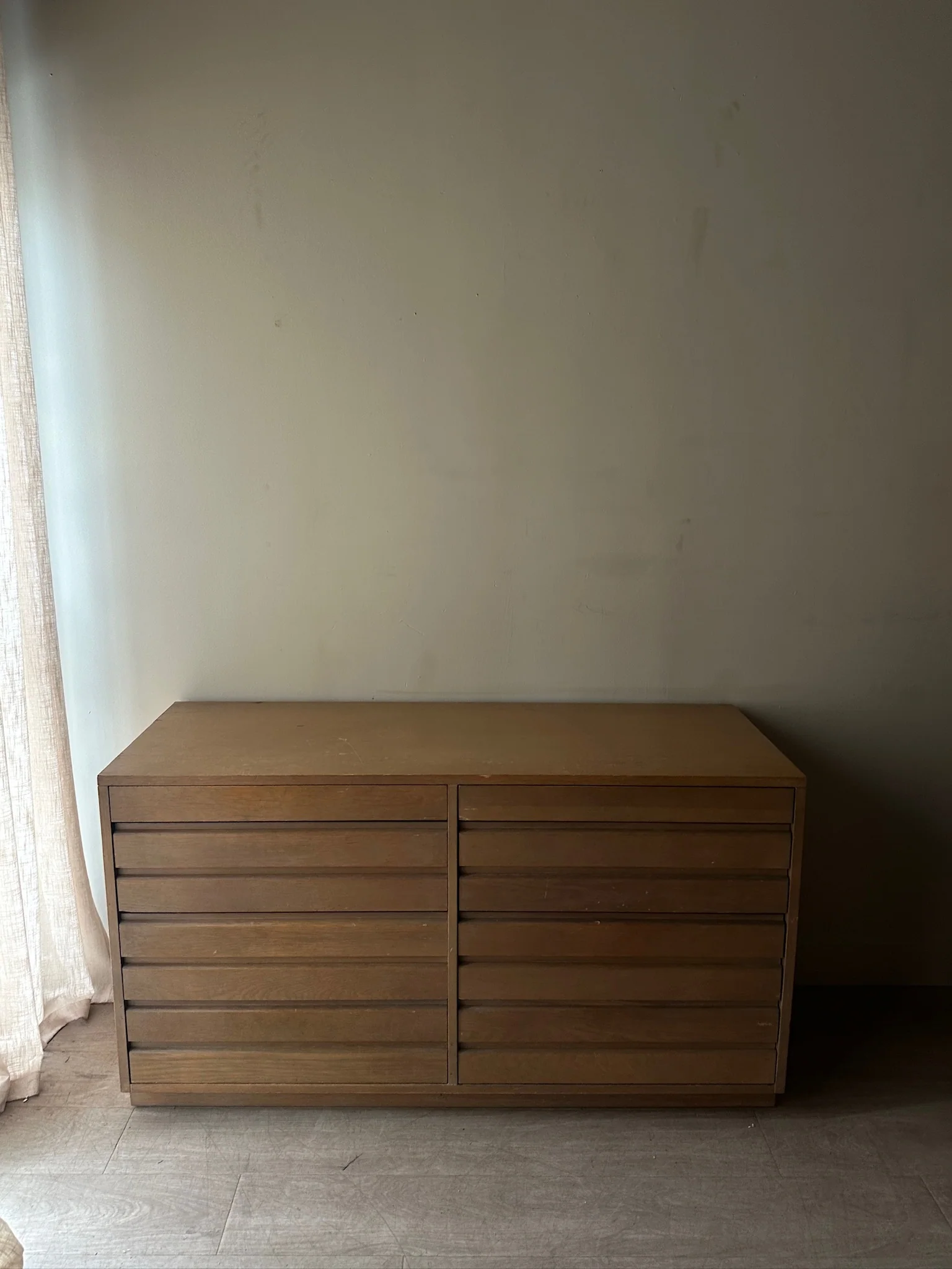 Sligh oak 8 drawer dresser - Image 2