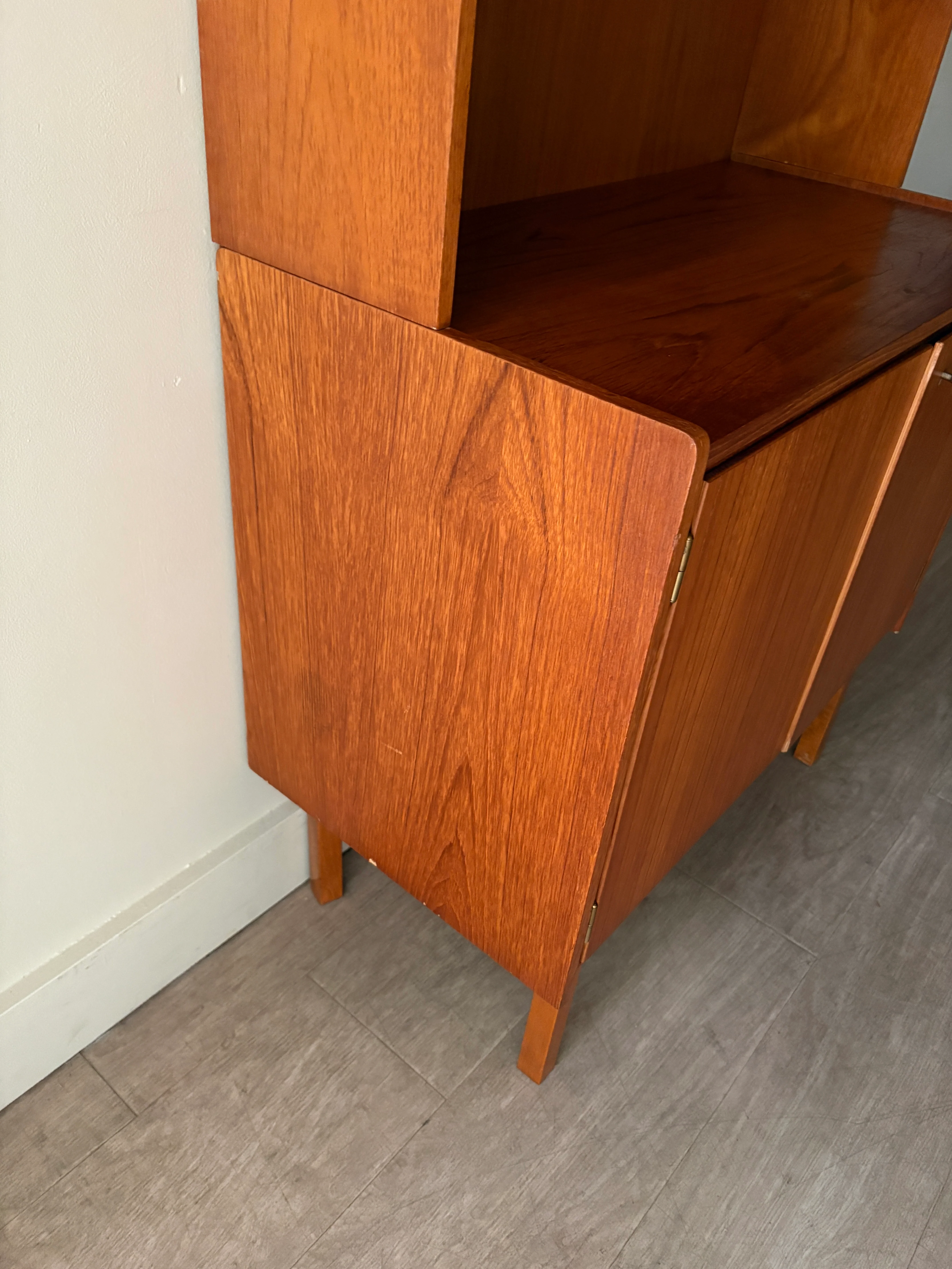 Small Danish teak bookcase cabinet - Image 4