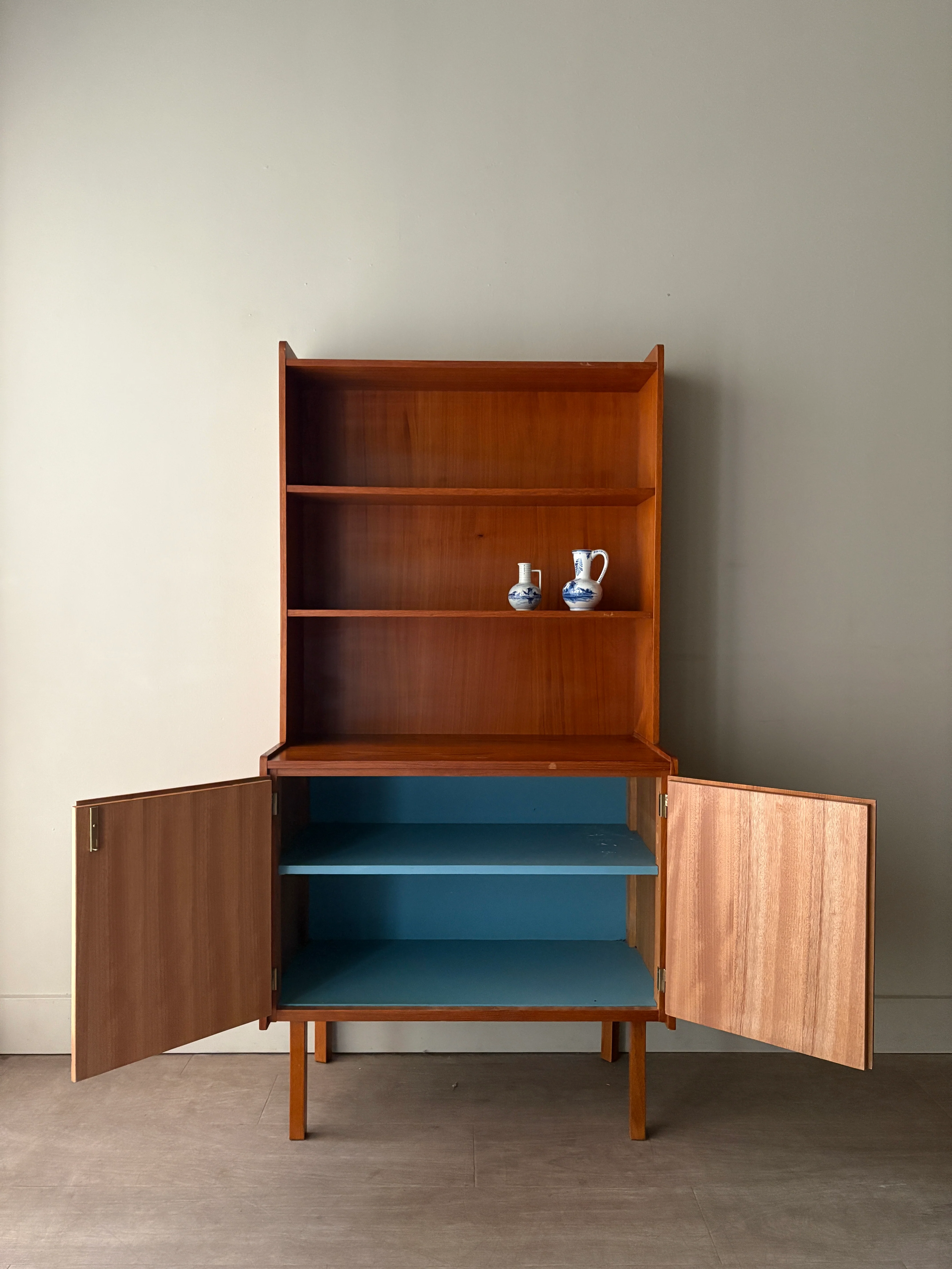 Small Danish teak bookcase cabinet - Image 7