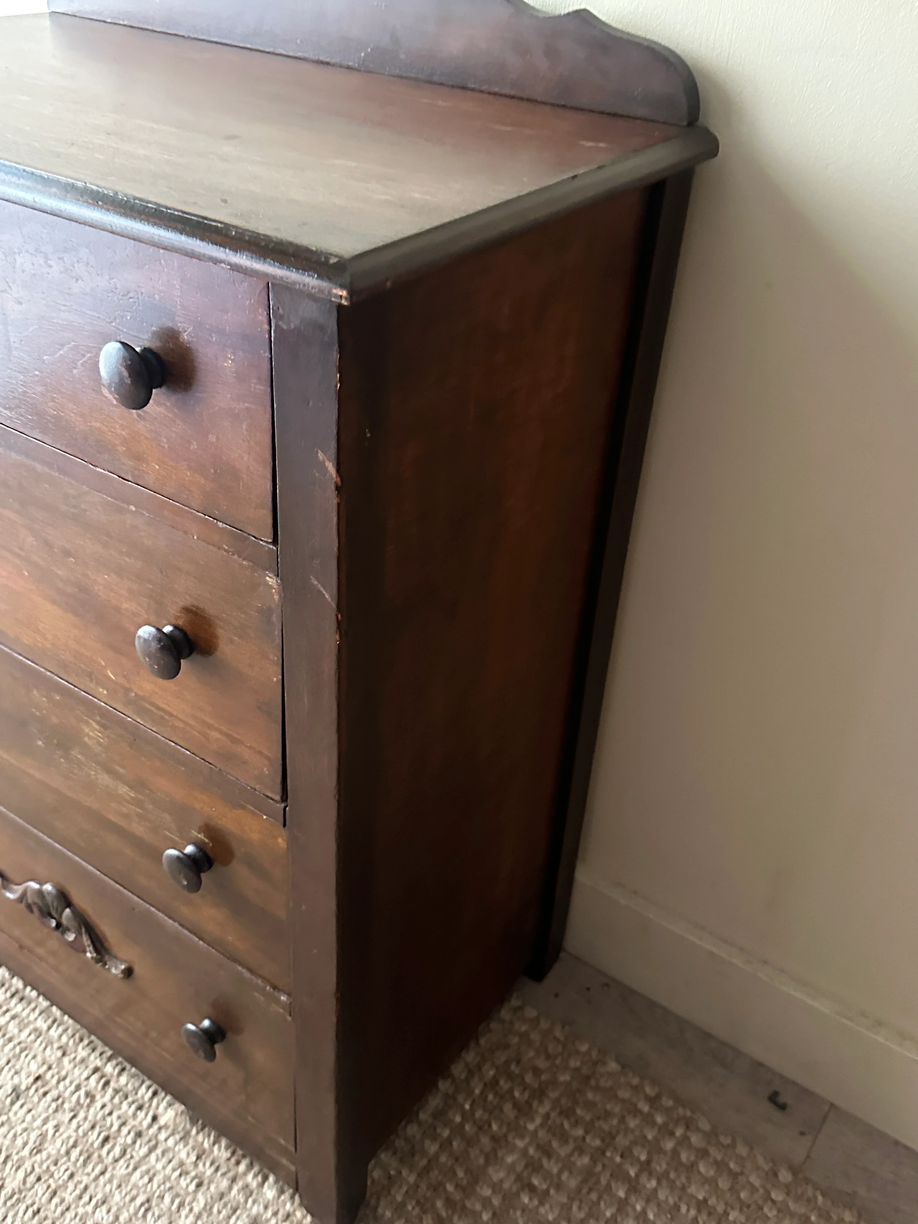 Small pine dresser - Image 4