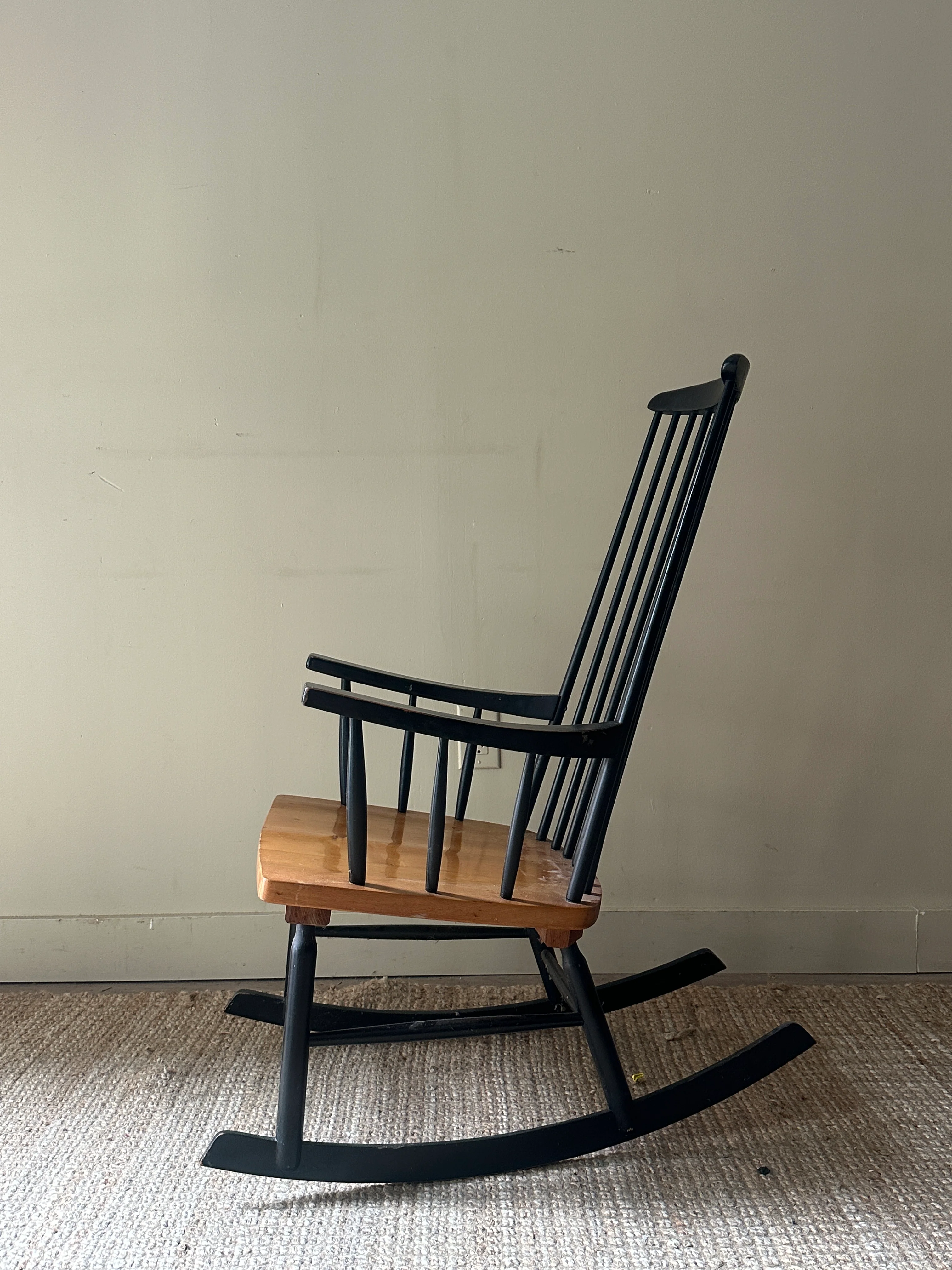 Spindle rocking chair - Image 3