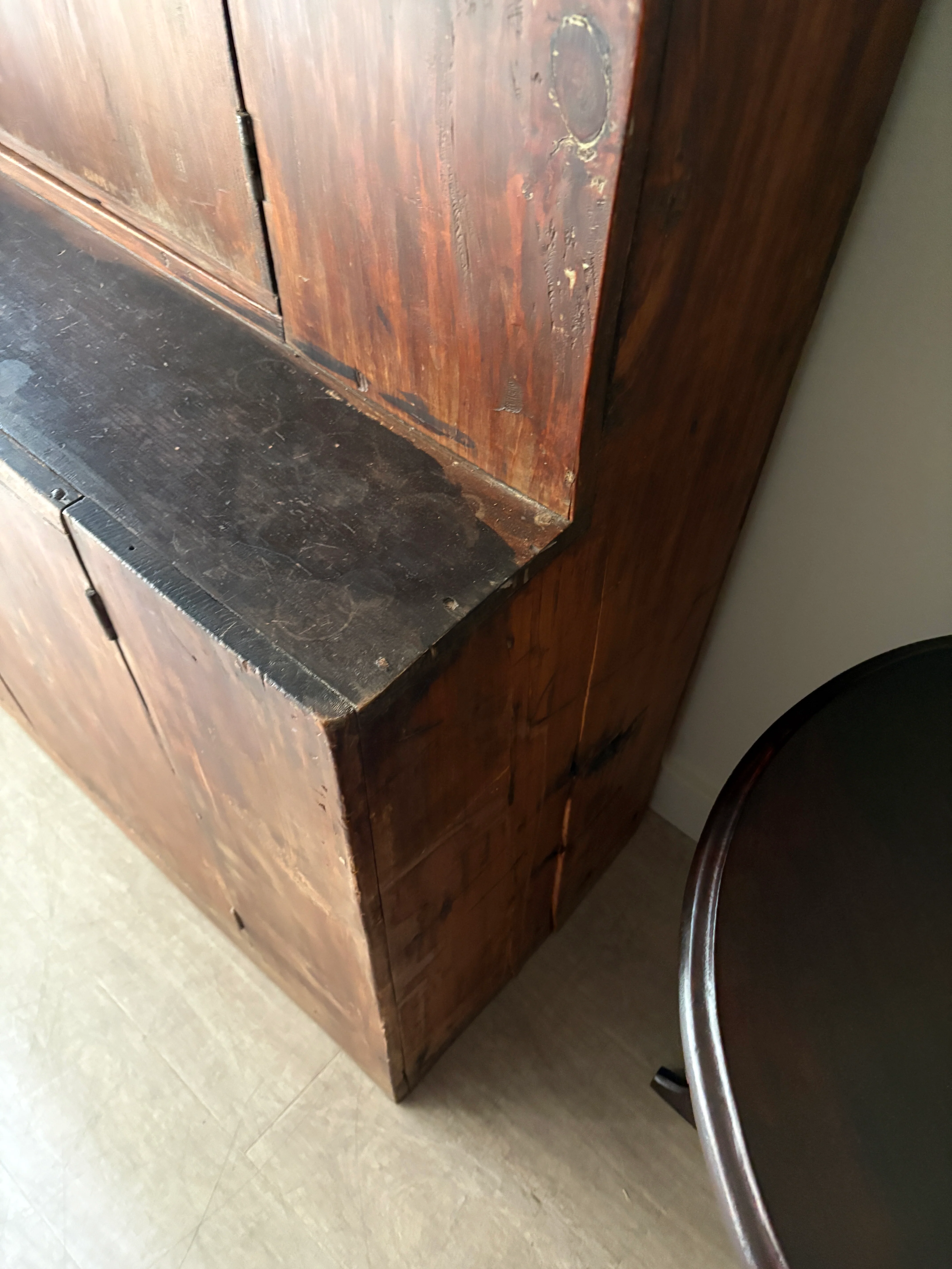 Stained pine stepback hutch - Image 5
