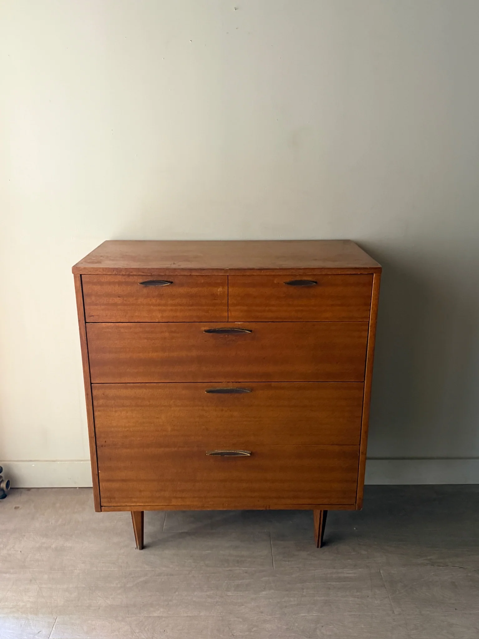 Stanley walnut dresser - Image 2