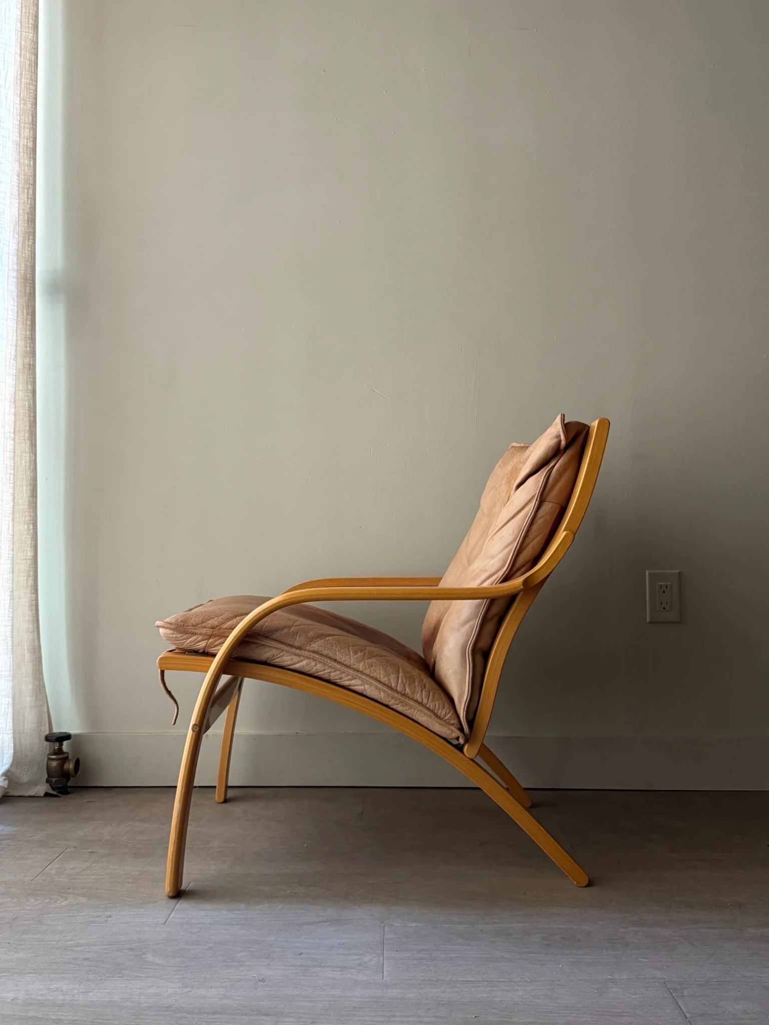 Stouby Danish leather bentwood lounge chair - Image 3