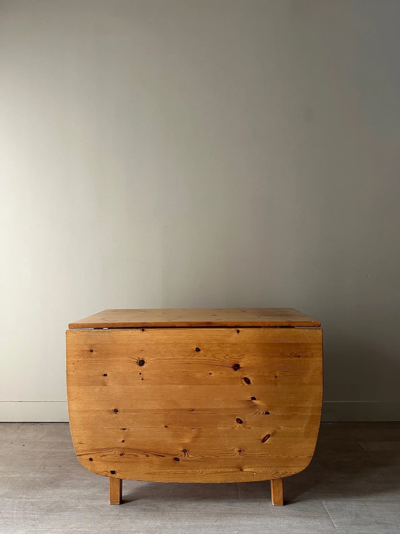 Swedish pine drop leaf dining table - Image 5