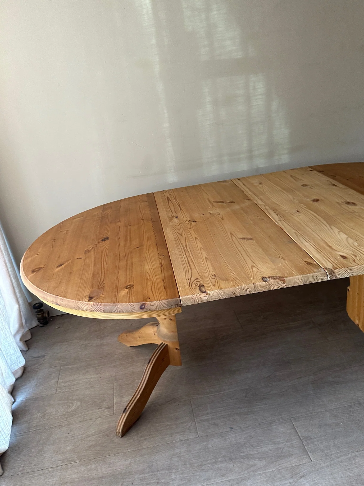 Swedish pine extending dining table - Image 6