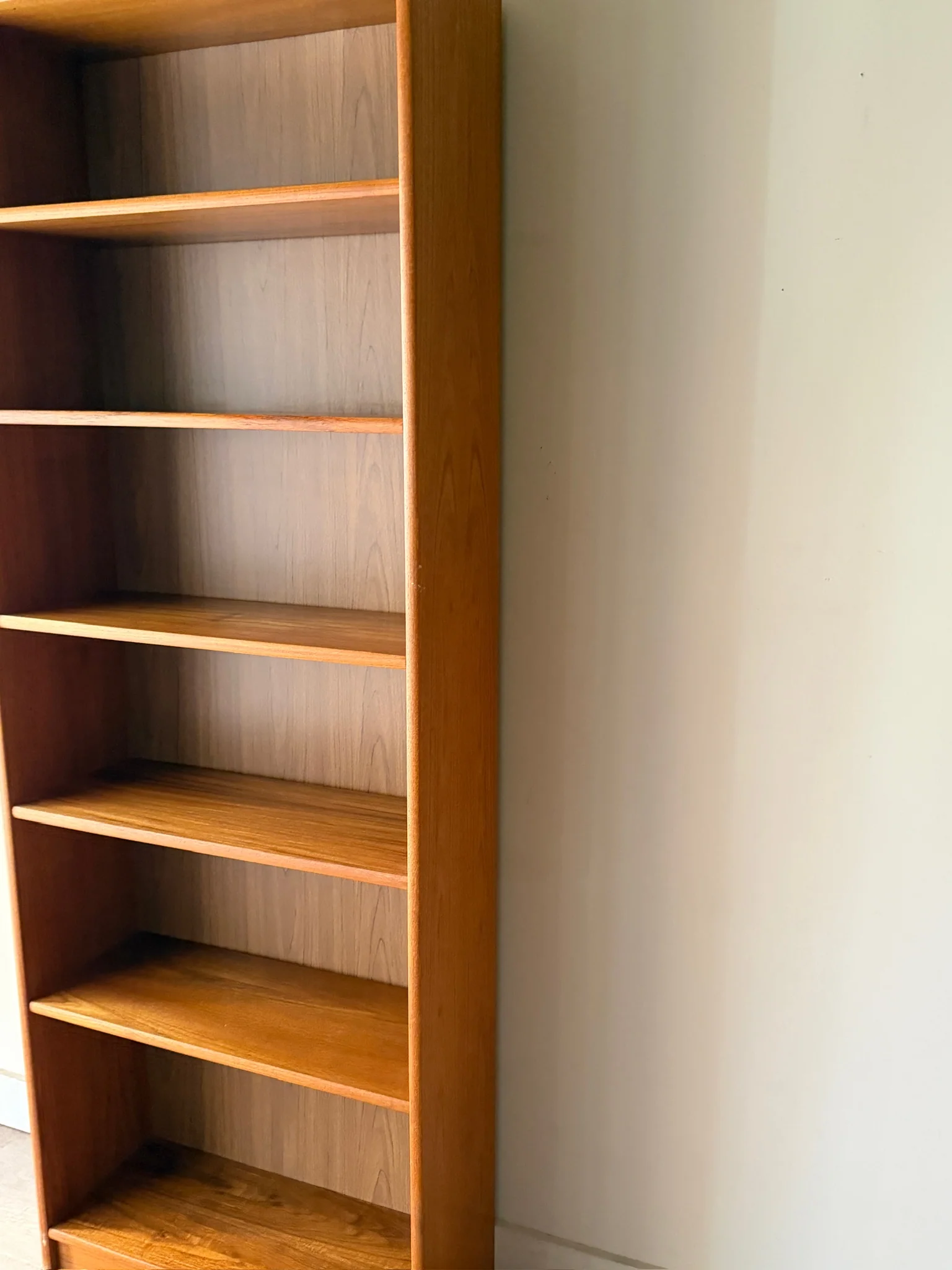 Tall Danish teak bookcase - Image 3