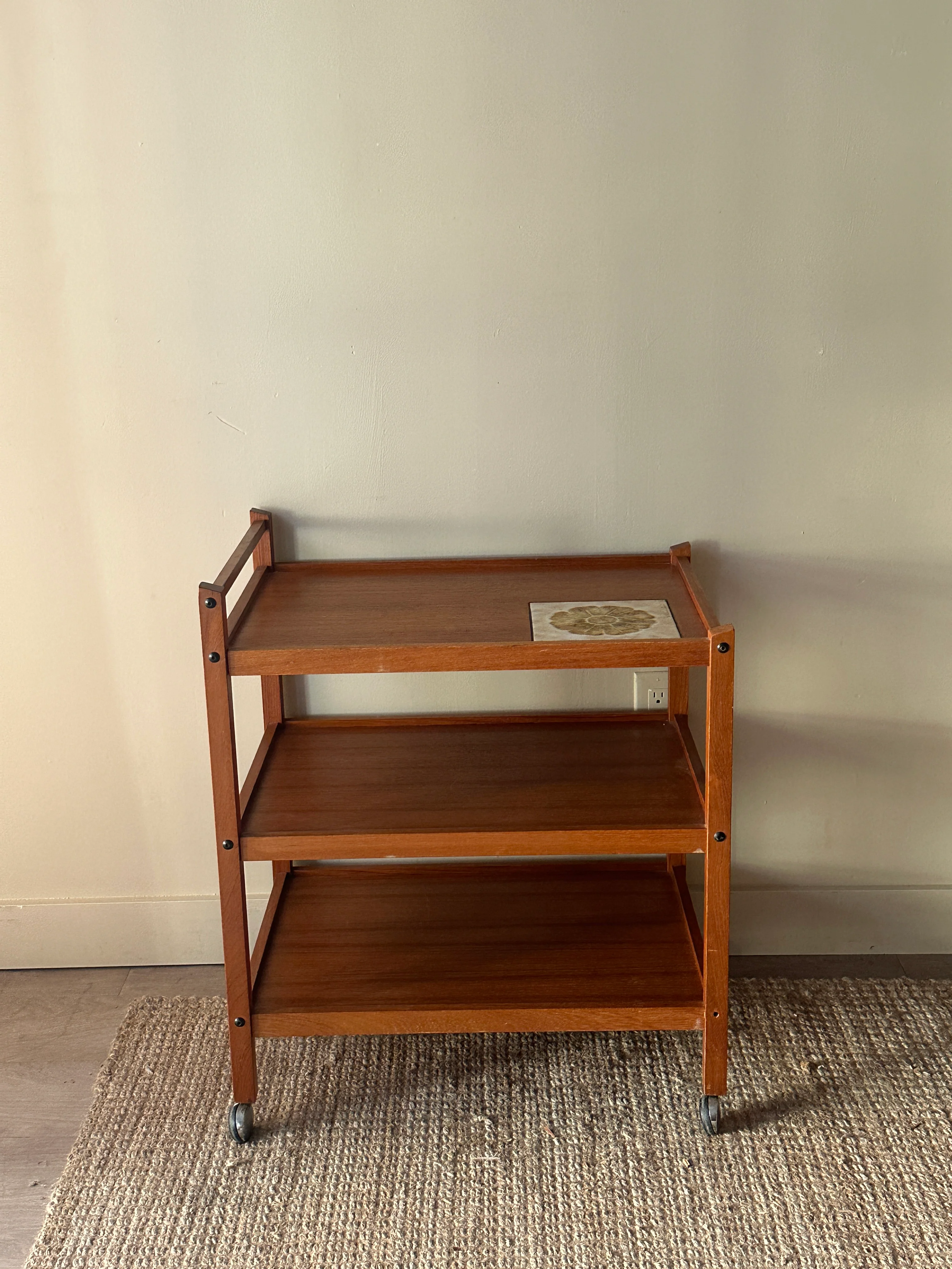 Teak bar cart with tile inlay - Image 2