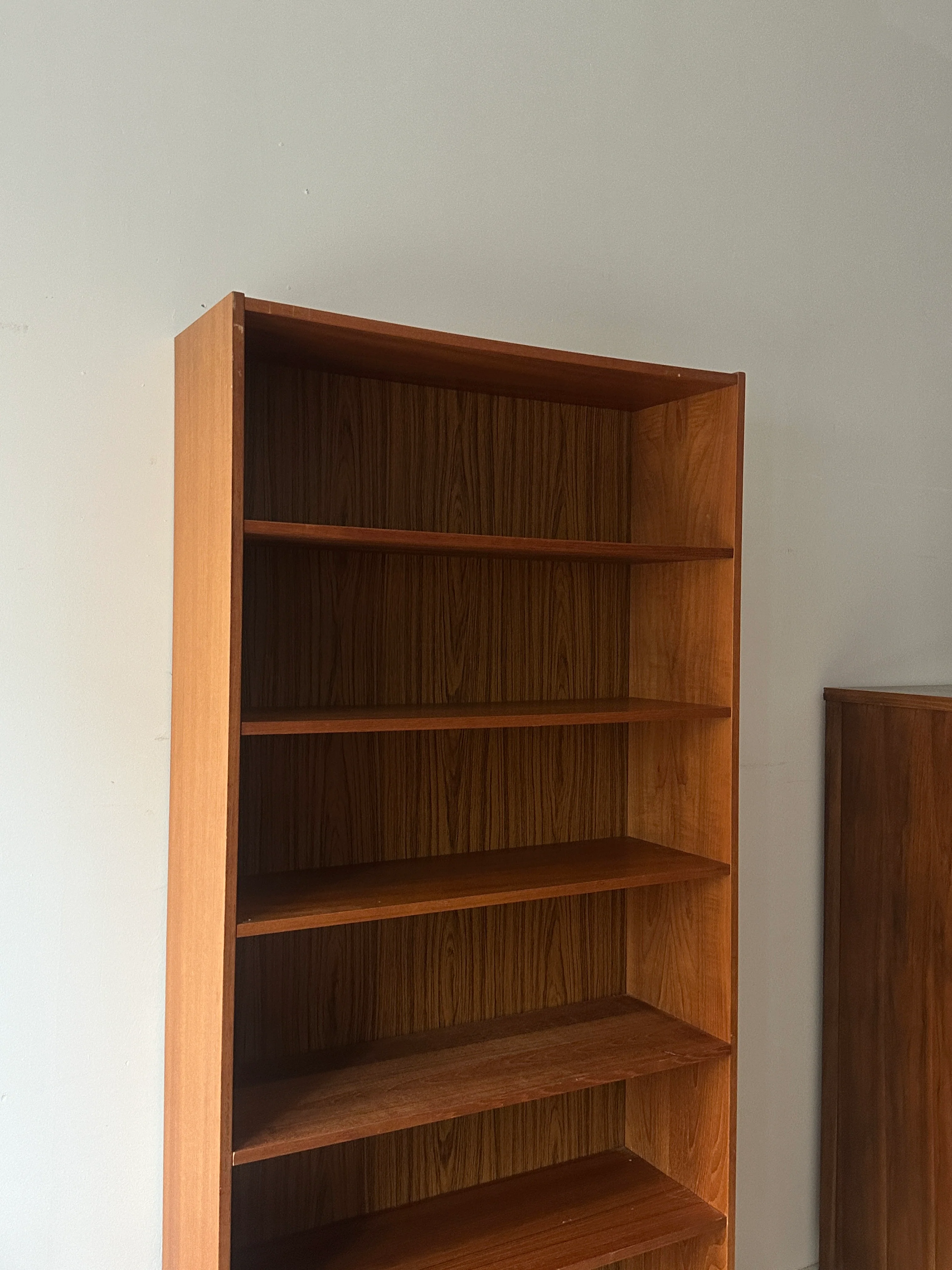 Teak bookcase - Image 3