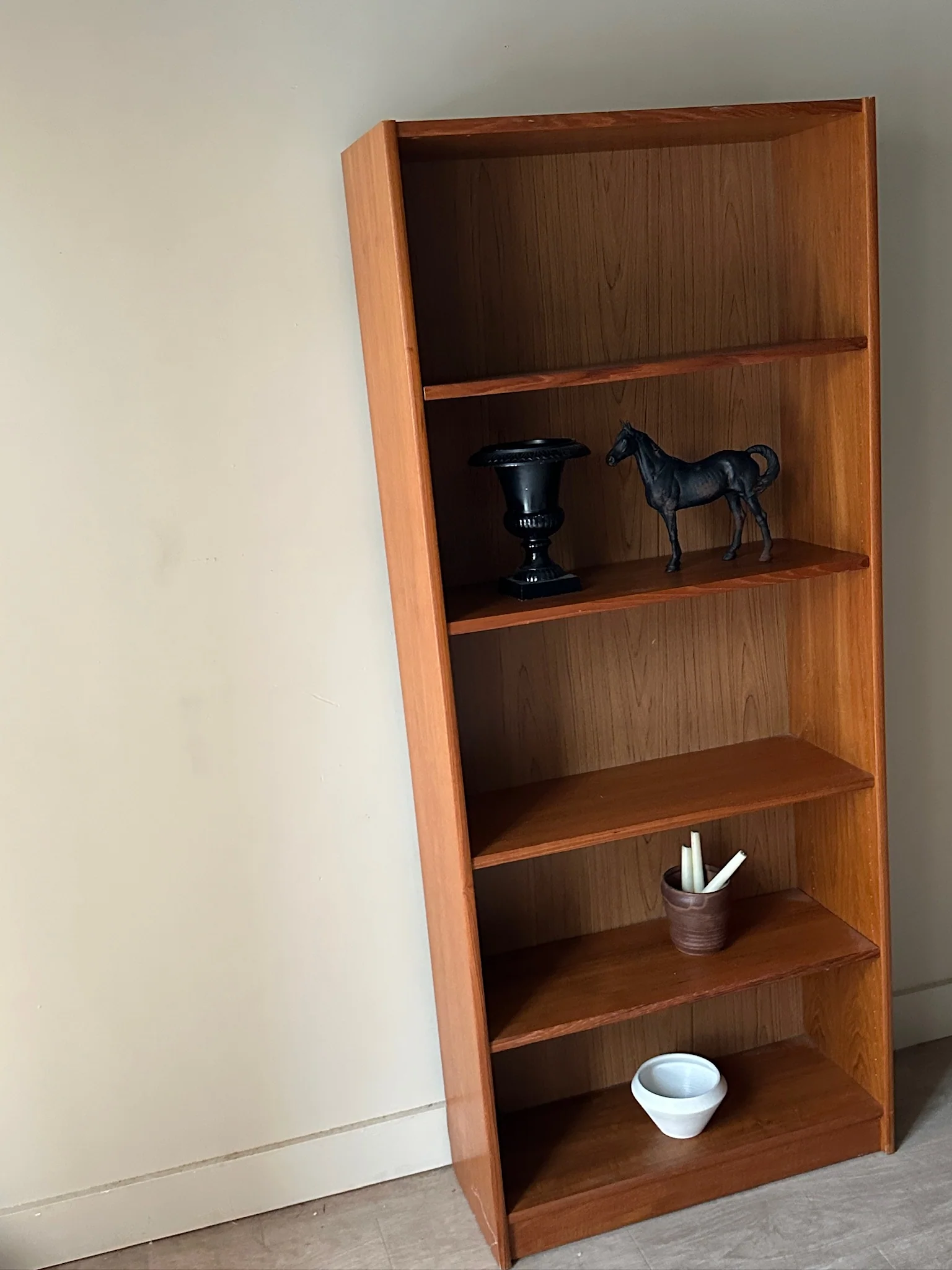 Teak bookshelf - Image 3