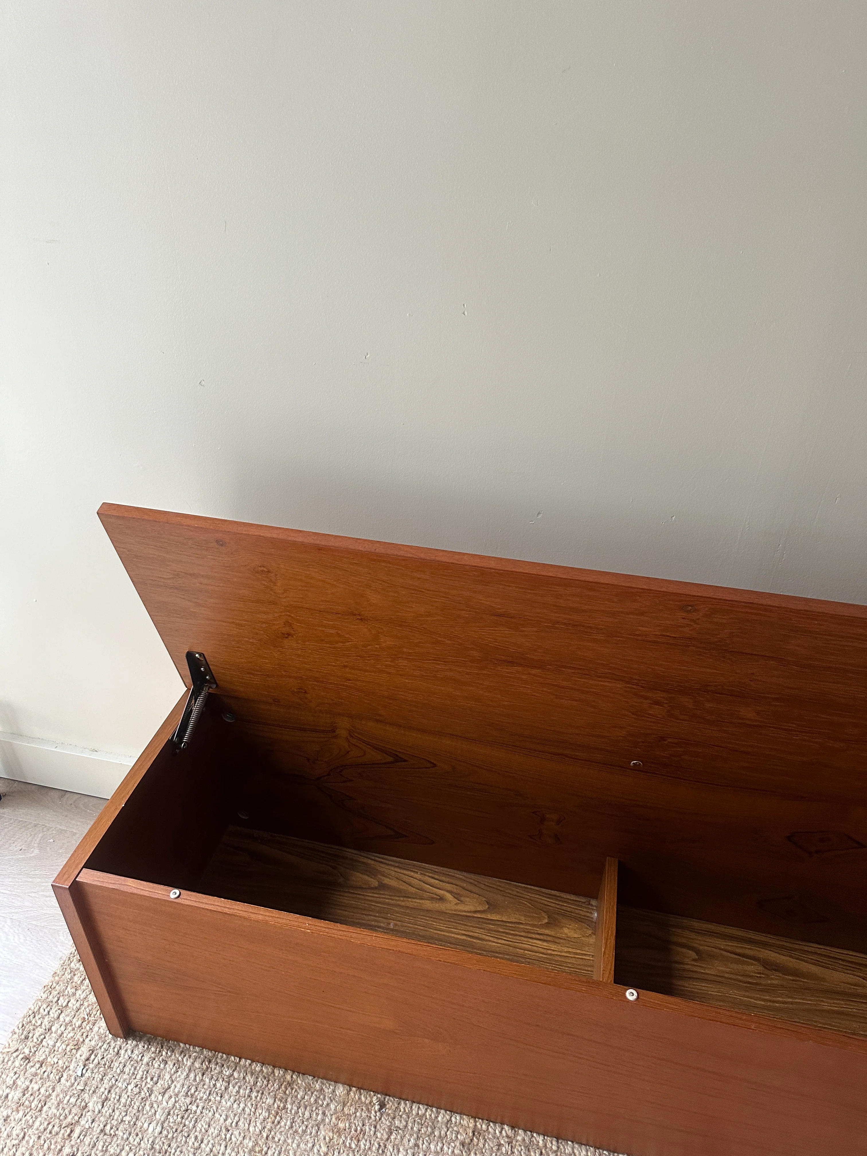 Teak chest - Image 6