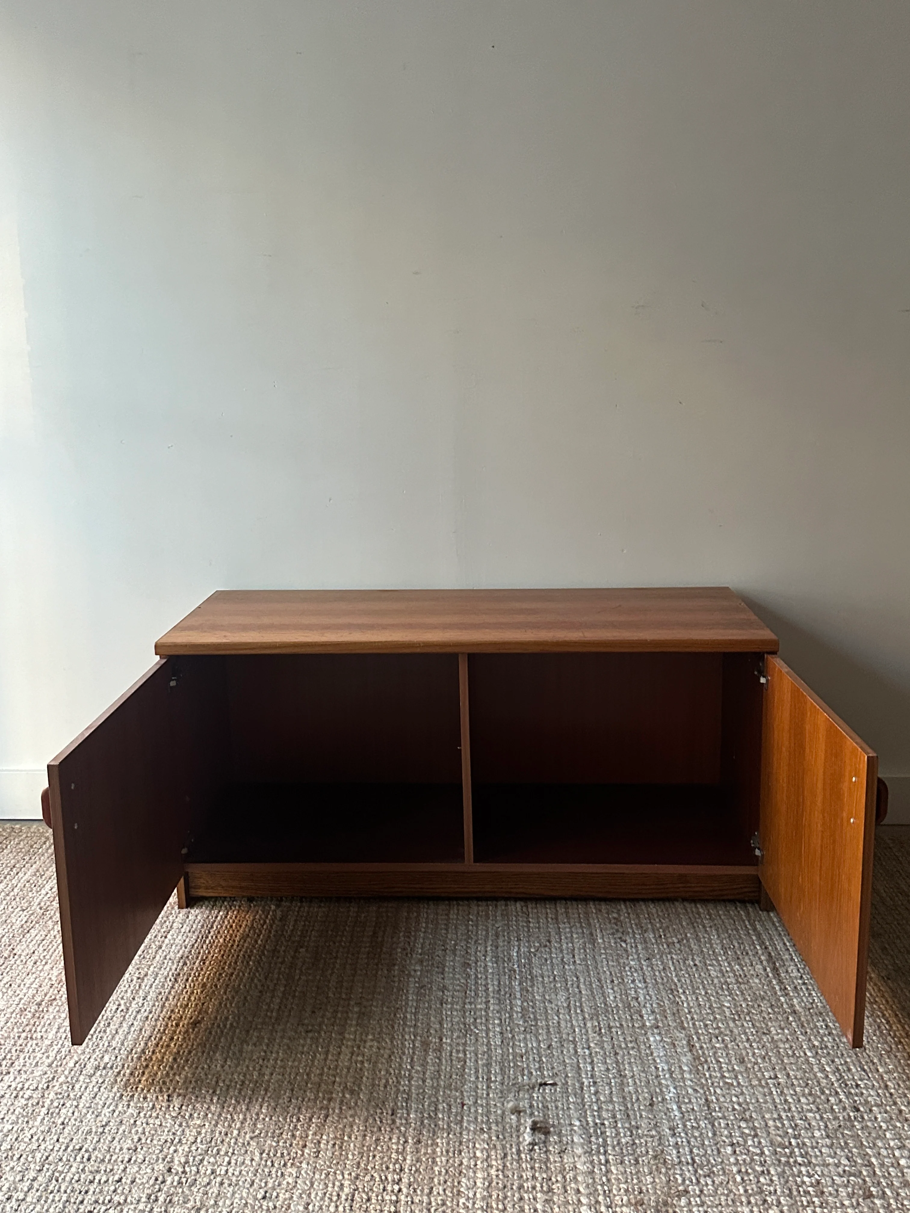 Teak console - Image 6