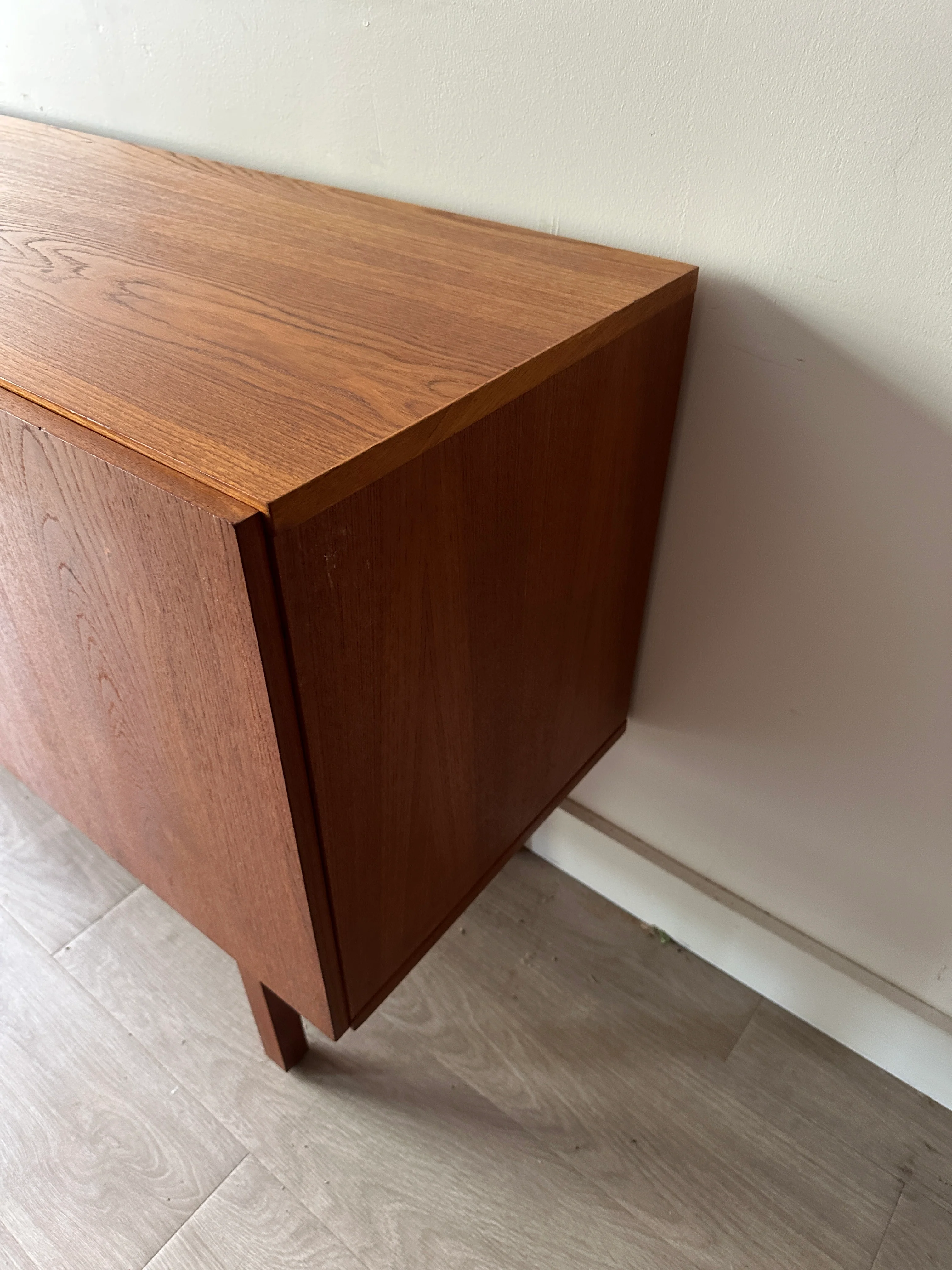 Teak credenza - Image 5