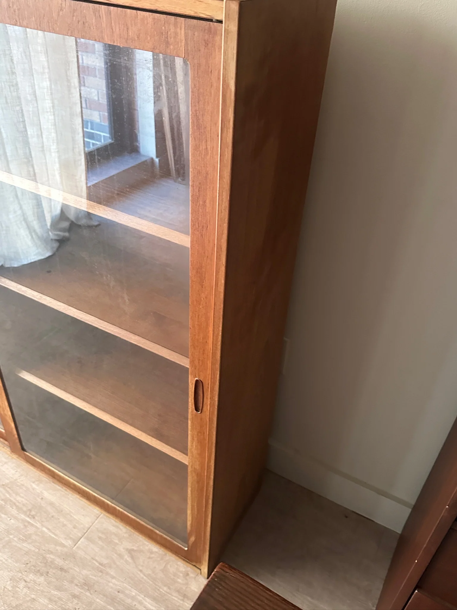 Teak display case - Image 3