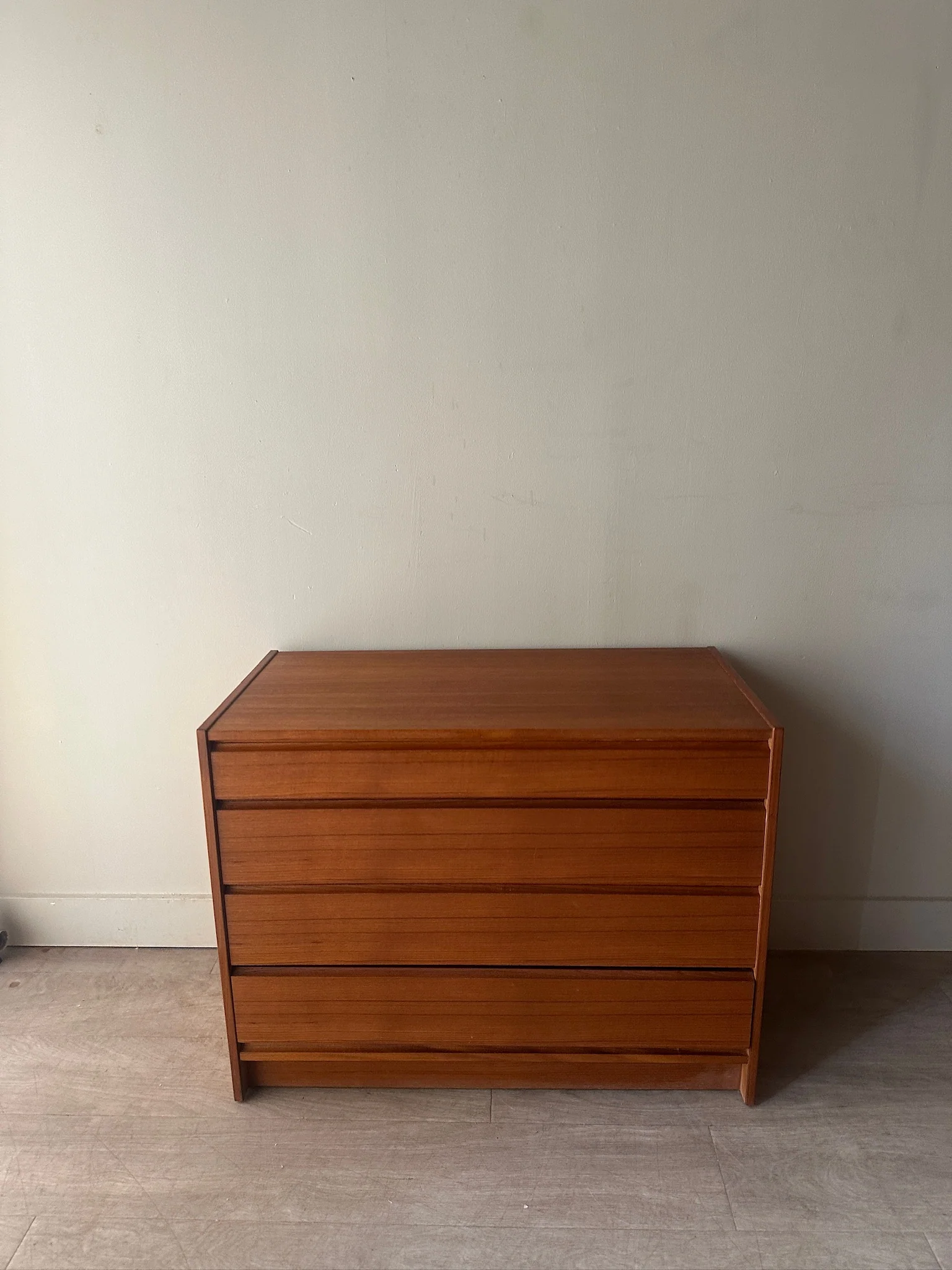 Teak dresser - Image 2