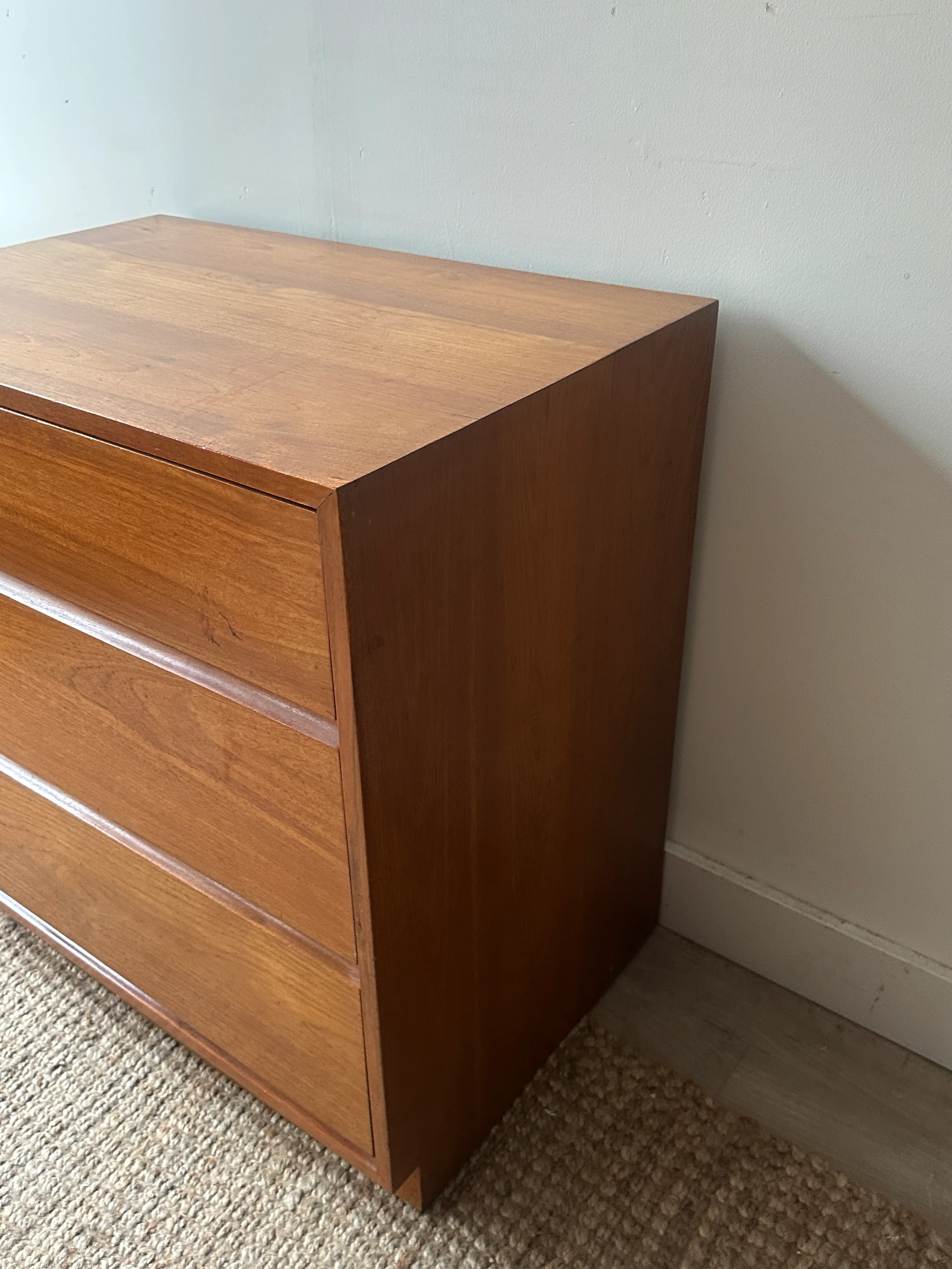 Teak small dresser - Image 4