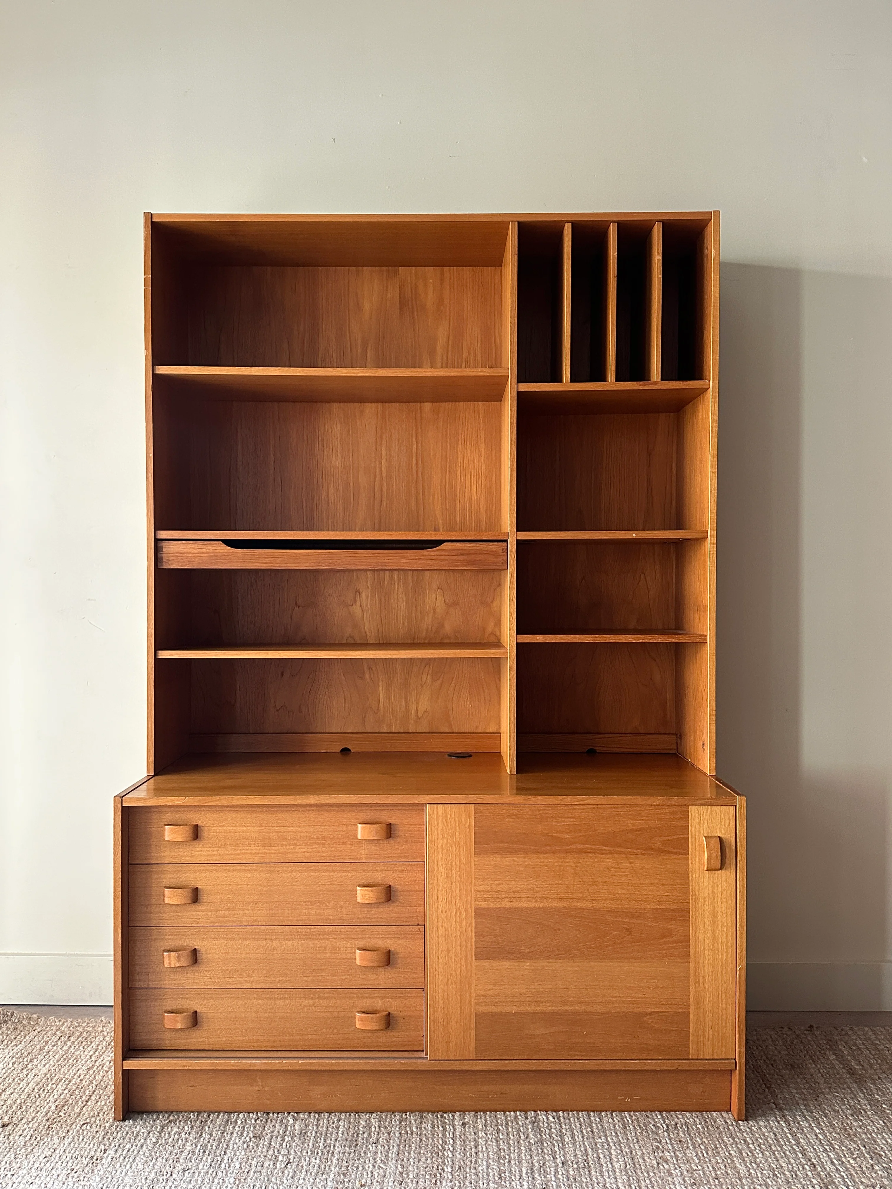 Teak two piece bookcase - Image 2