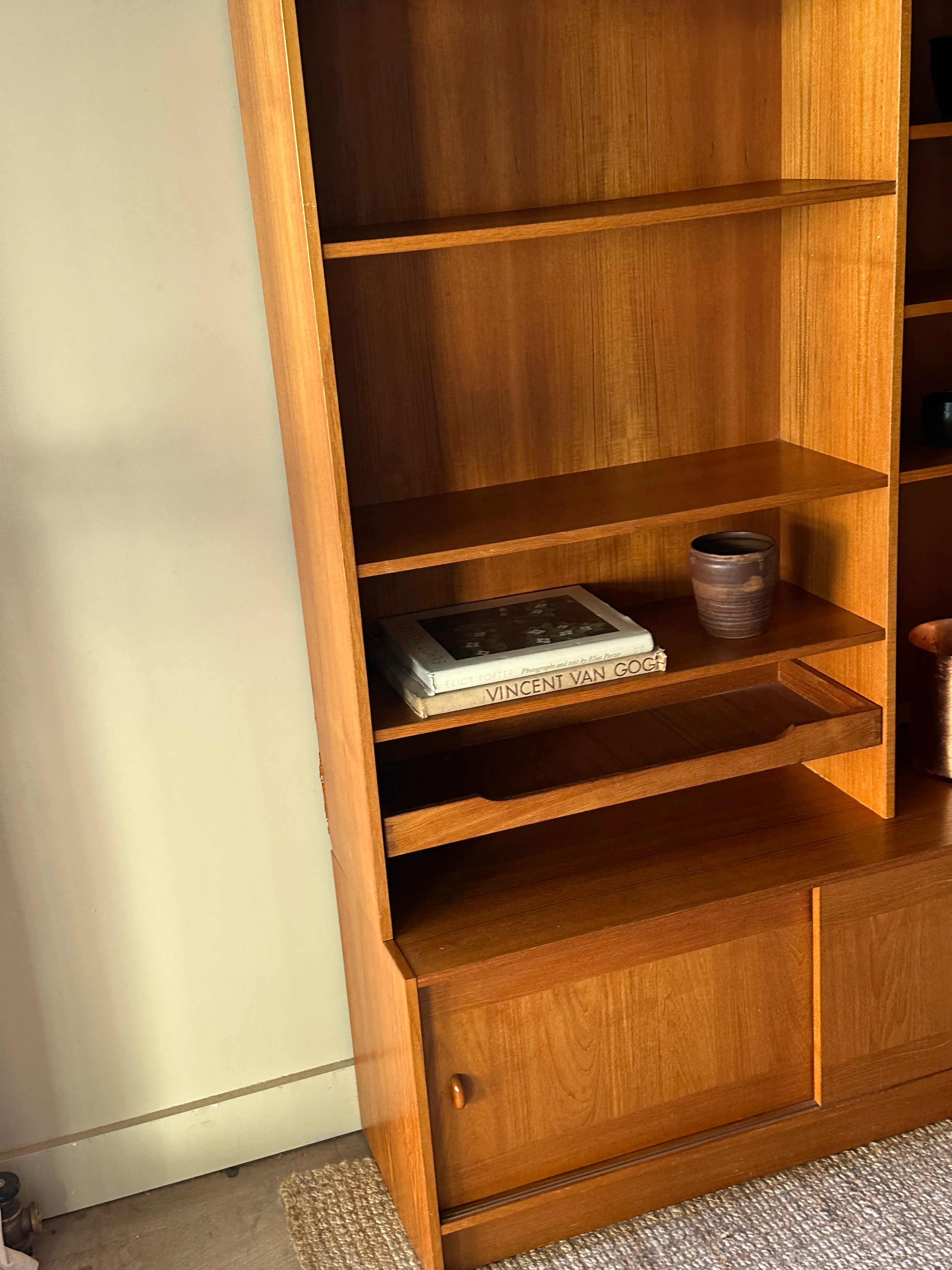 Teak two piece hutch - Image 2