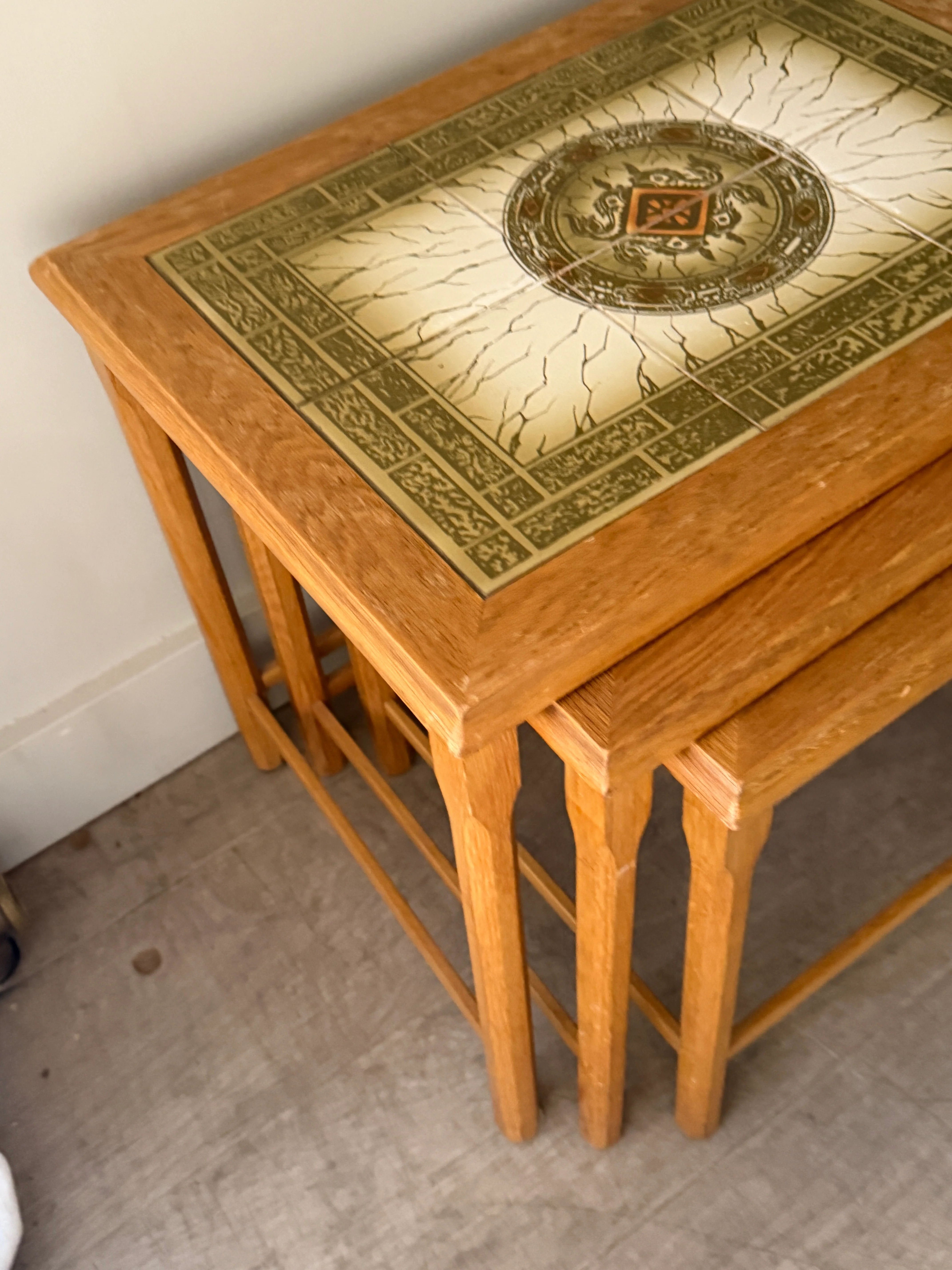 Toften Danish oak & tile nesting tables - Image 3