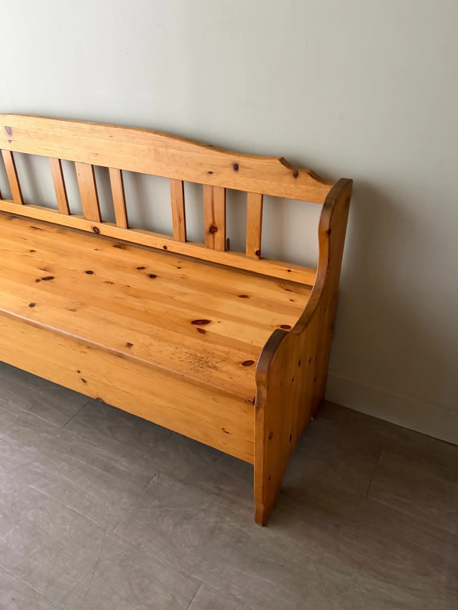 Tradets Mobler Swedish pine storage bench - Image 4